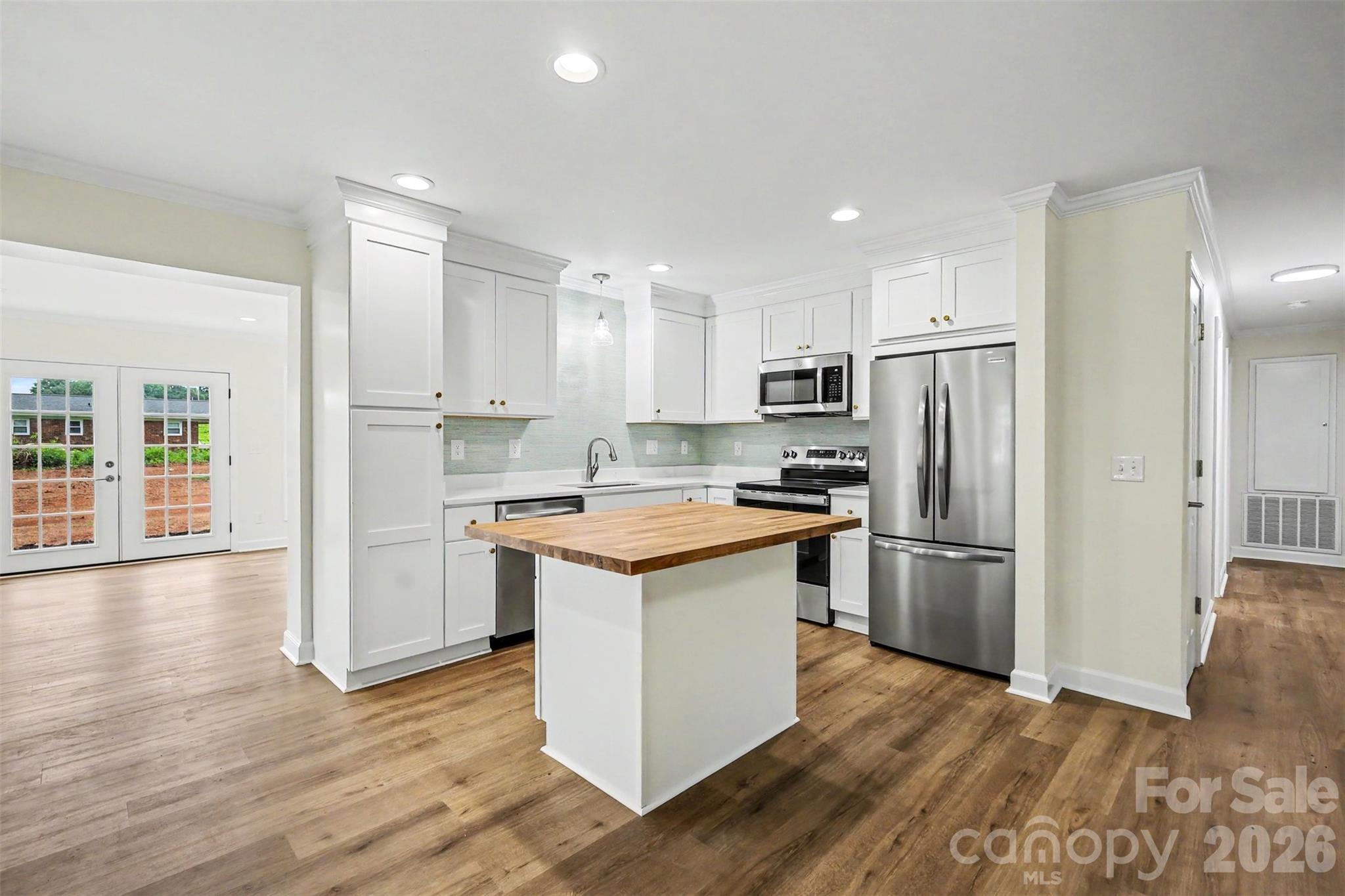 24454 Dillon Road — Albemarle