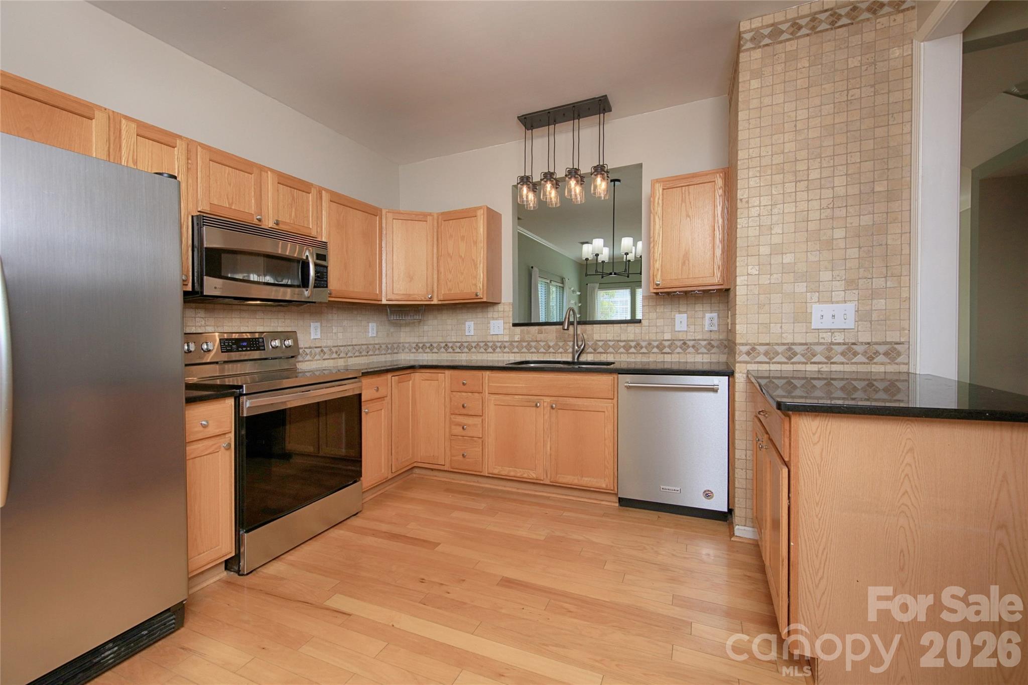 14556 Reese Boulevard — Huntersville