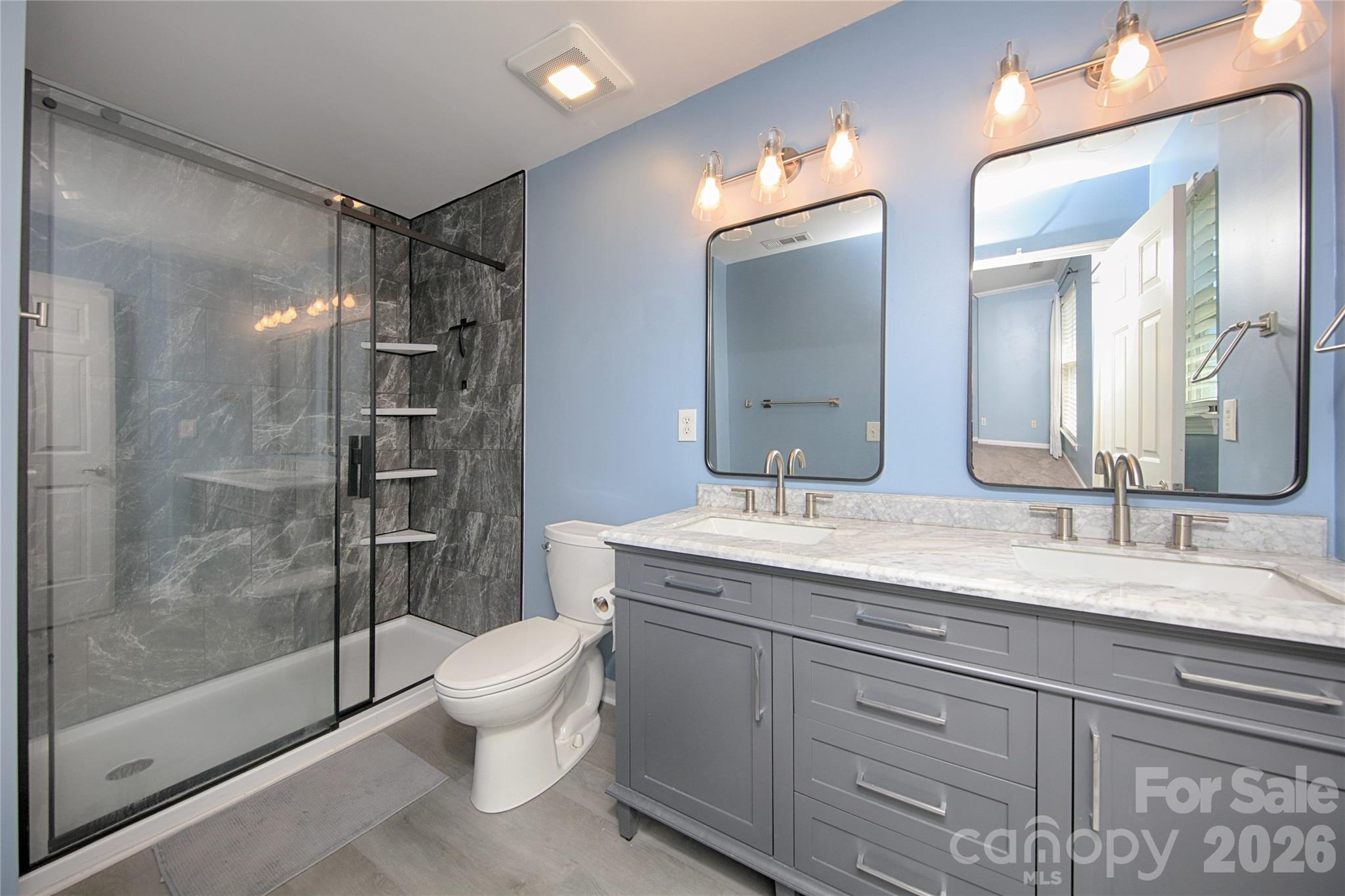 14556 Reese Boulevard — Huntersville
