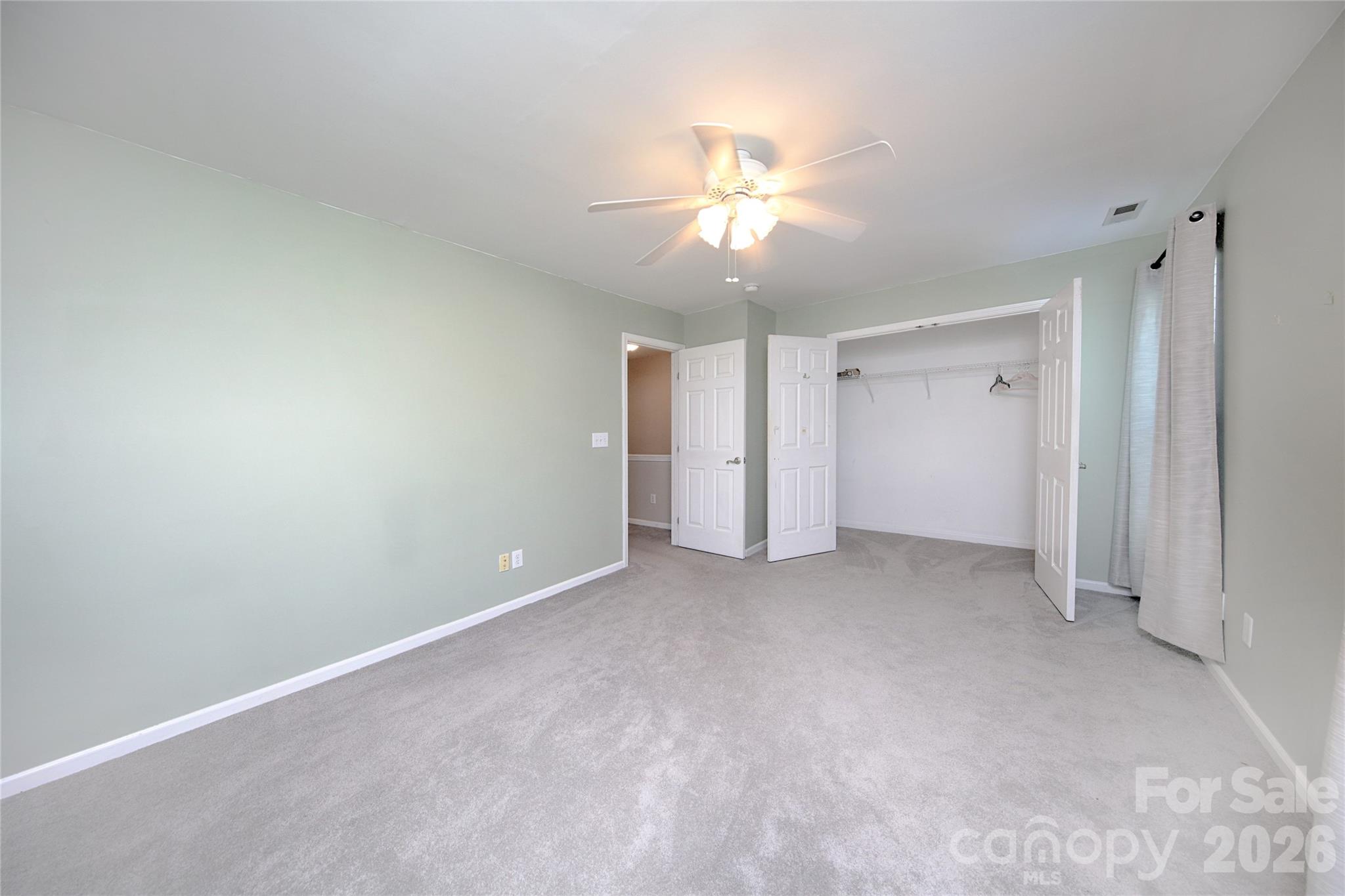 14556 Reese Boulevard — Huntersville