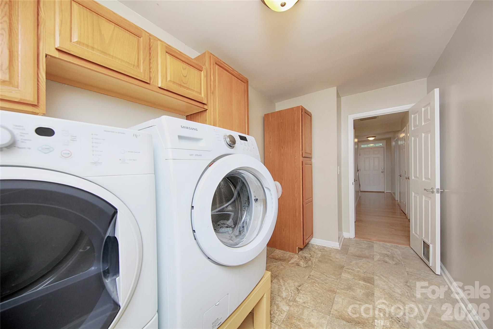 14556 Reese Boulevard — Huntersville