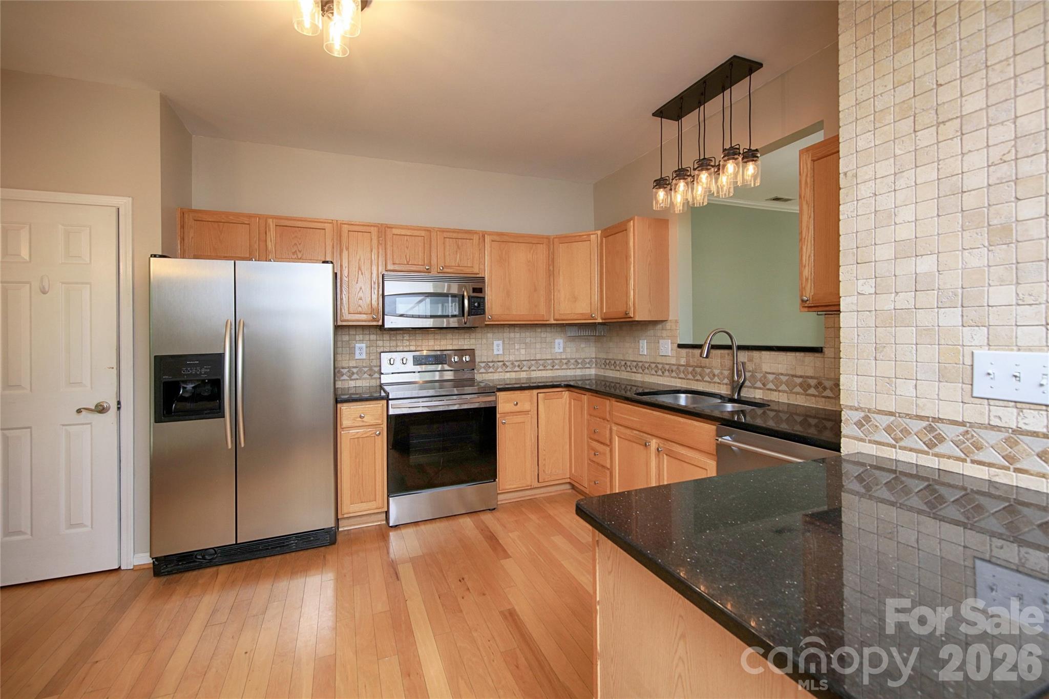 14556 Reese Boulevard — Huntersville