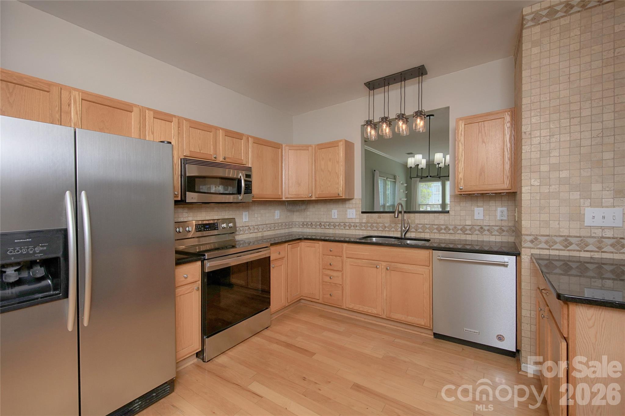 14556 Reese Boulevard — Huntersville
