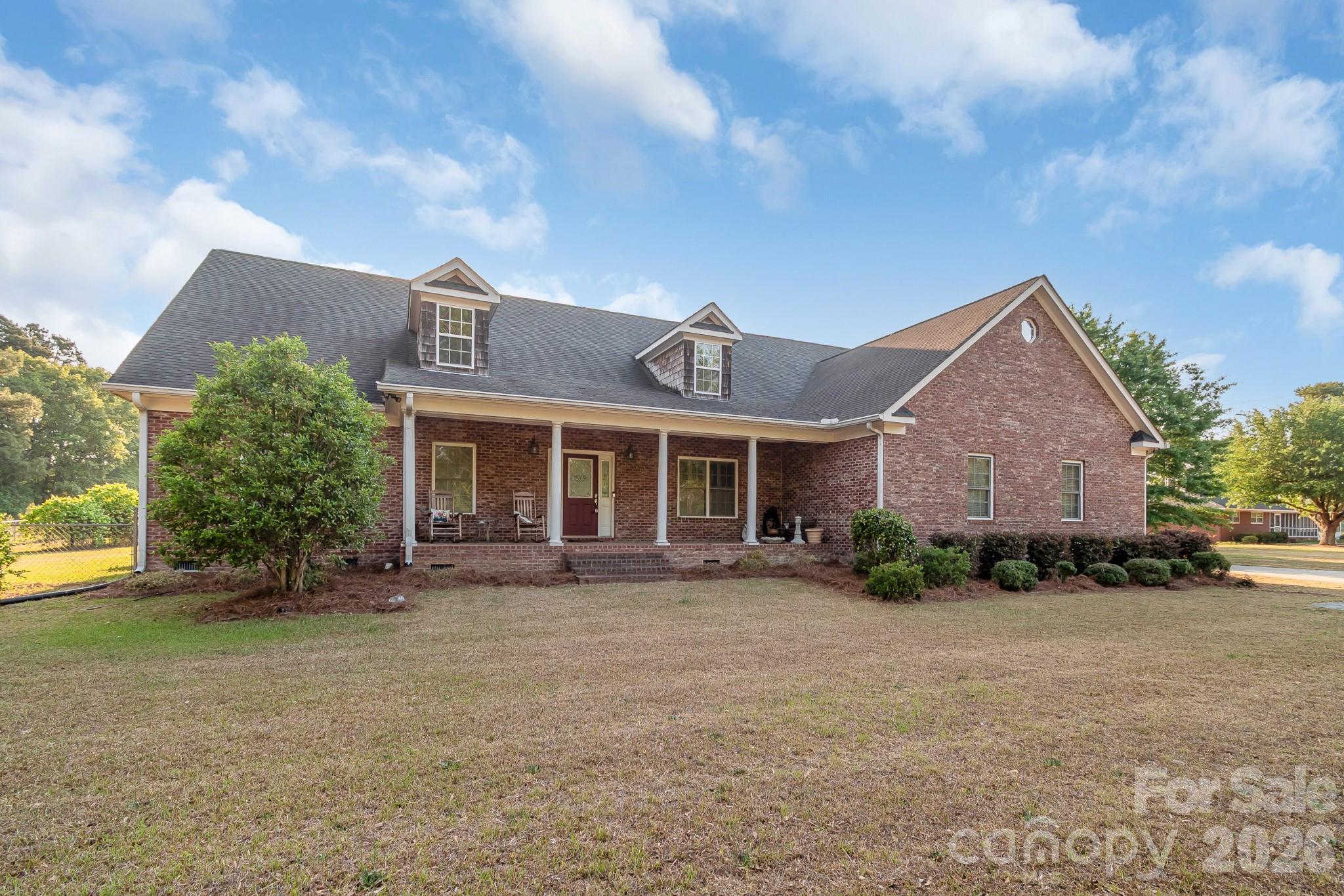3204 Kershaw Highway — Westville