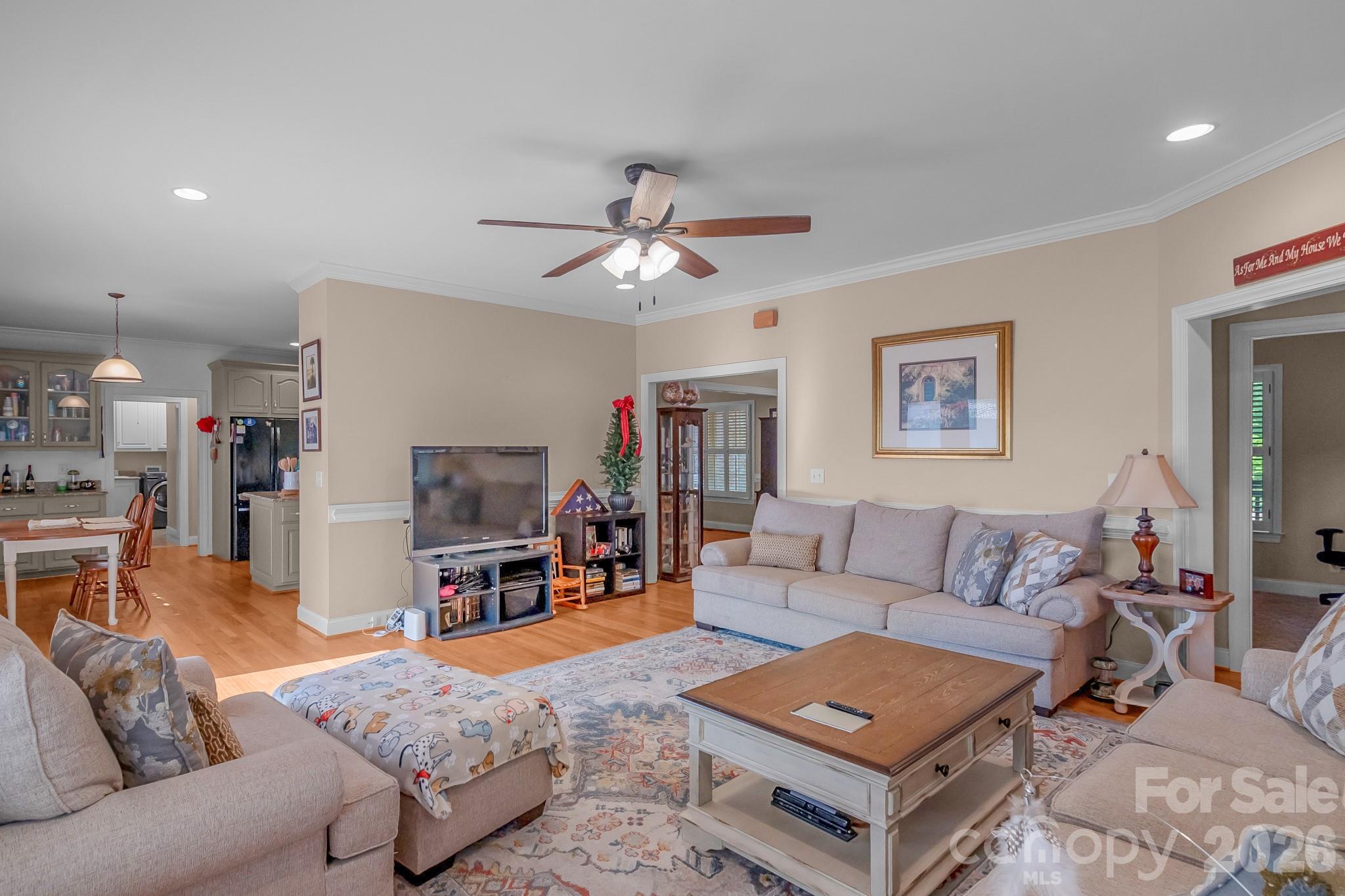 3204 Kershaw Highway — Westville