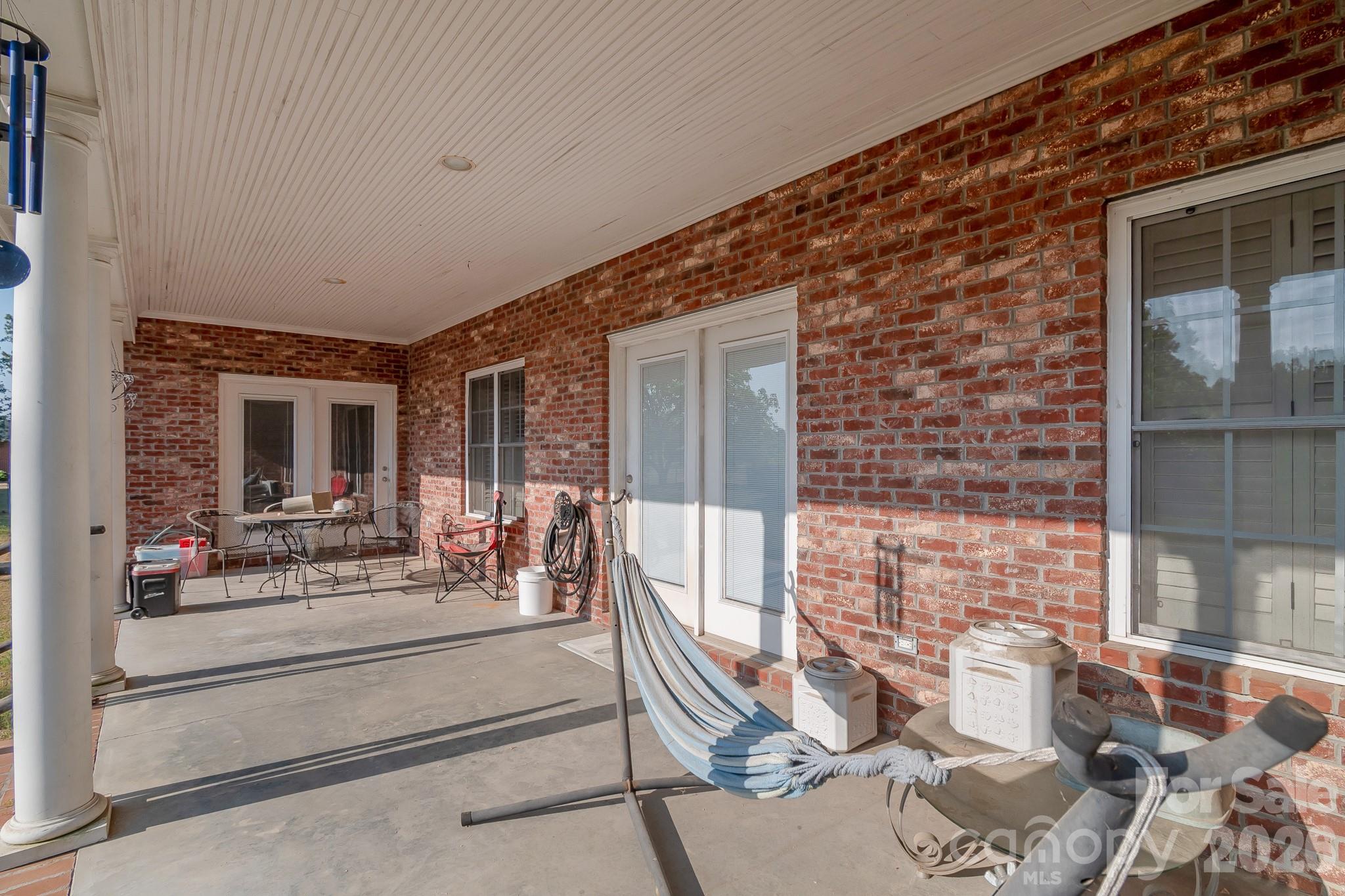 3204 Kershaw Highway — Westville