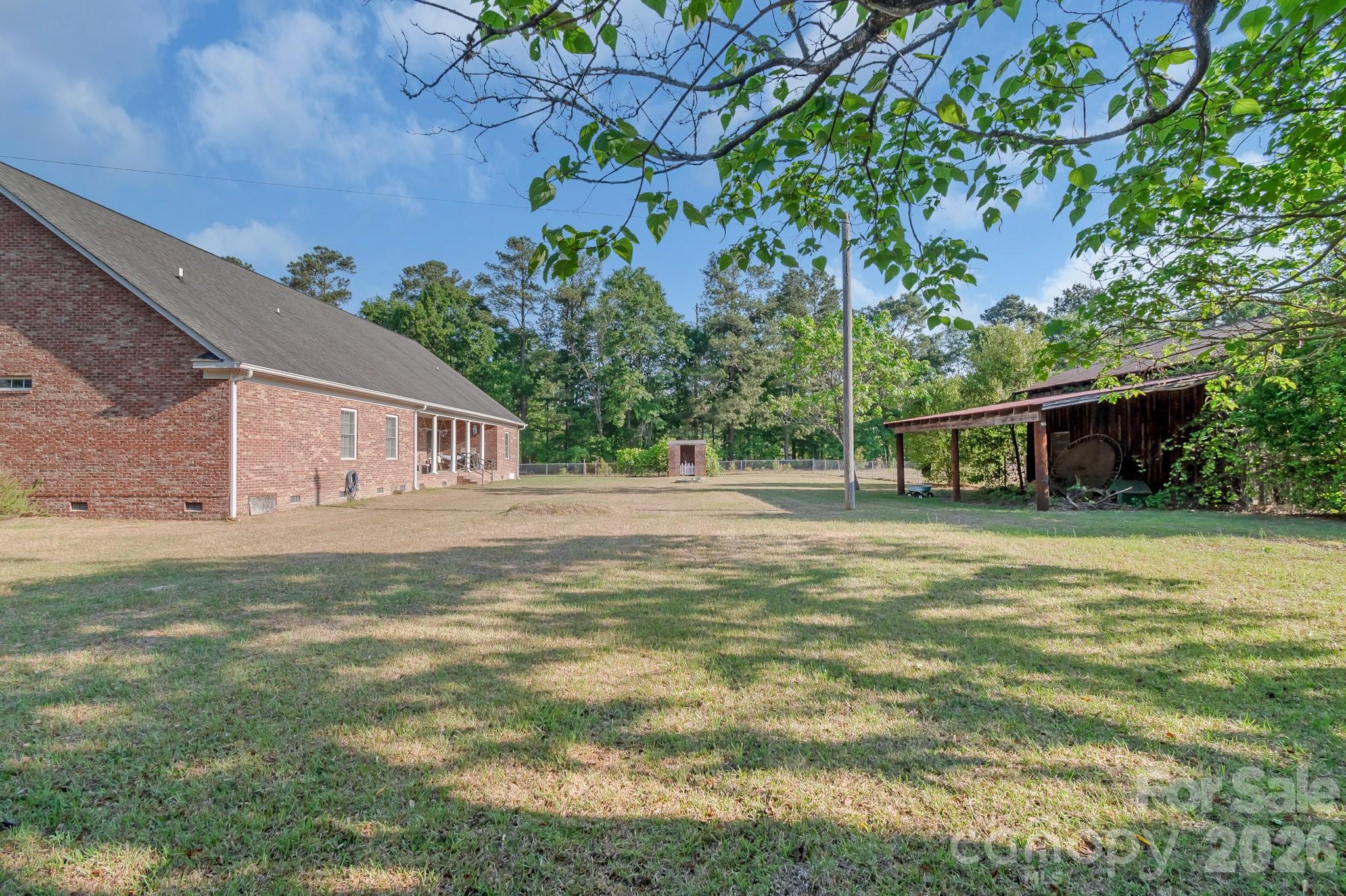3204 Kershaw Highway — Westville