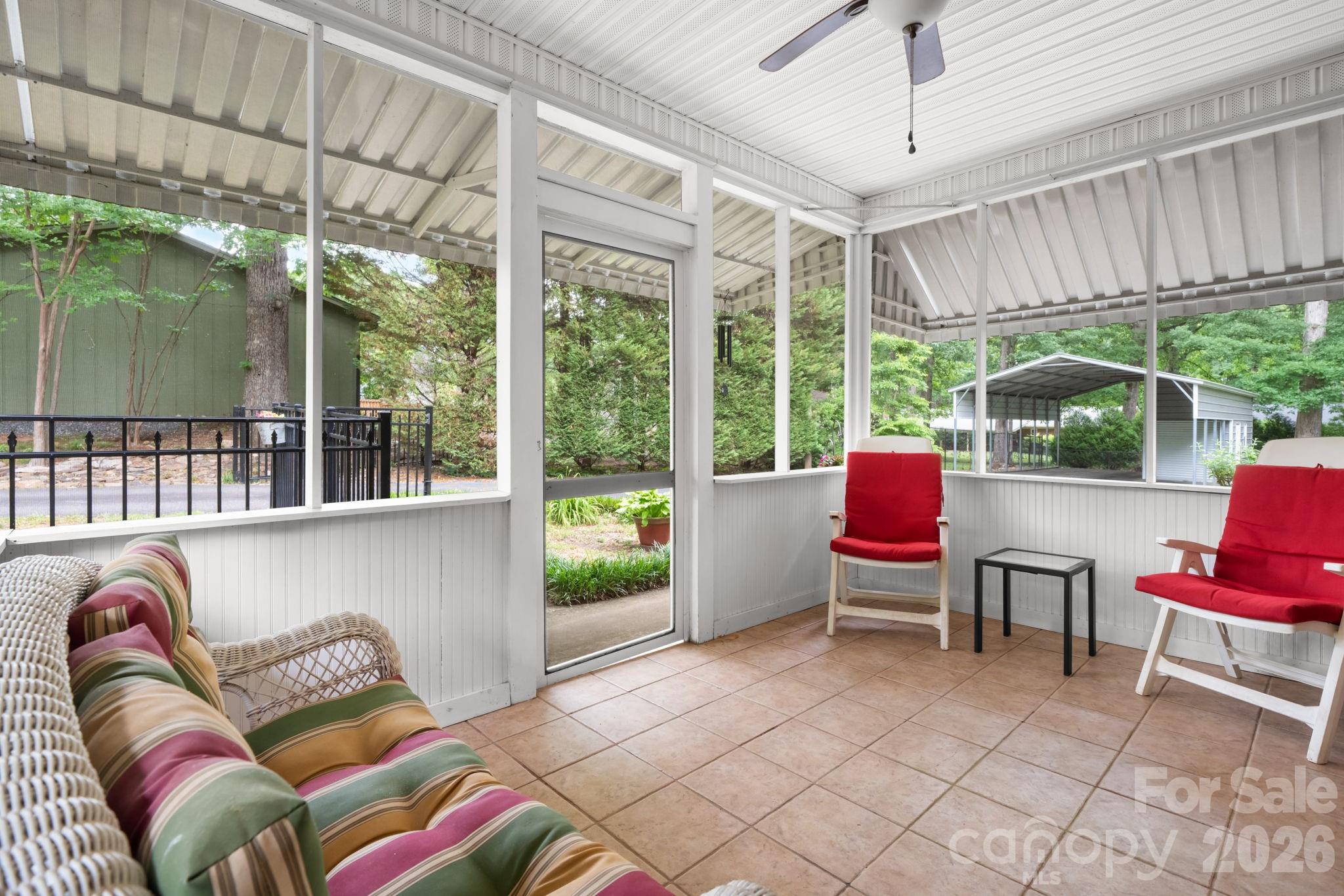 508 2nd Avenue NE — Conover