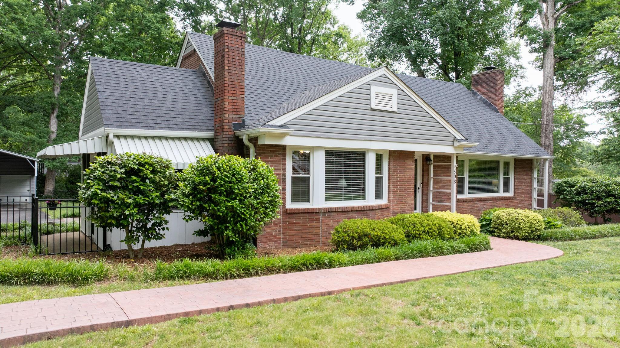 508 2nd Avenue NE — Conover