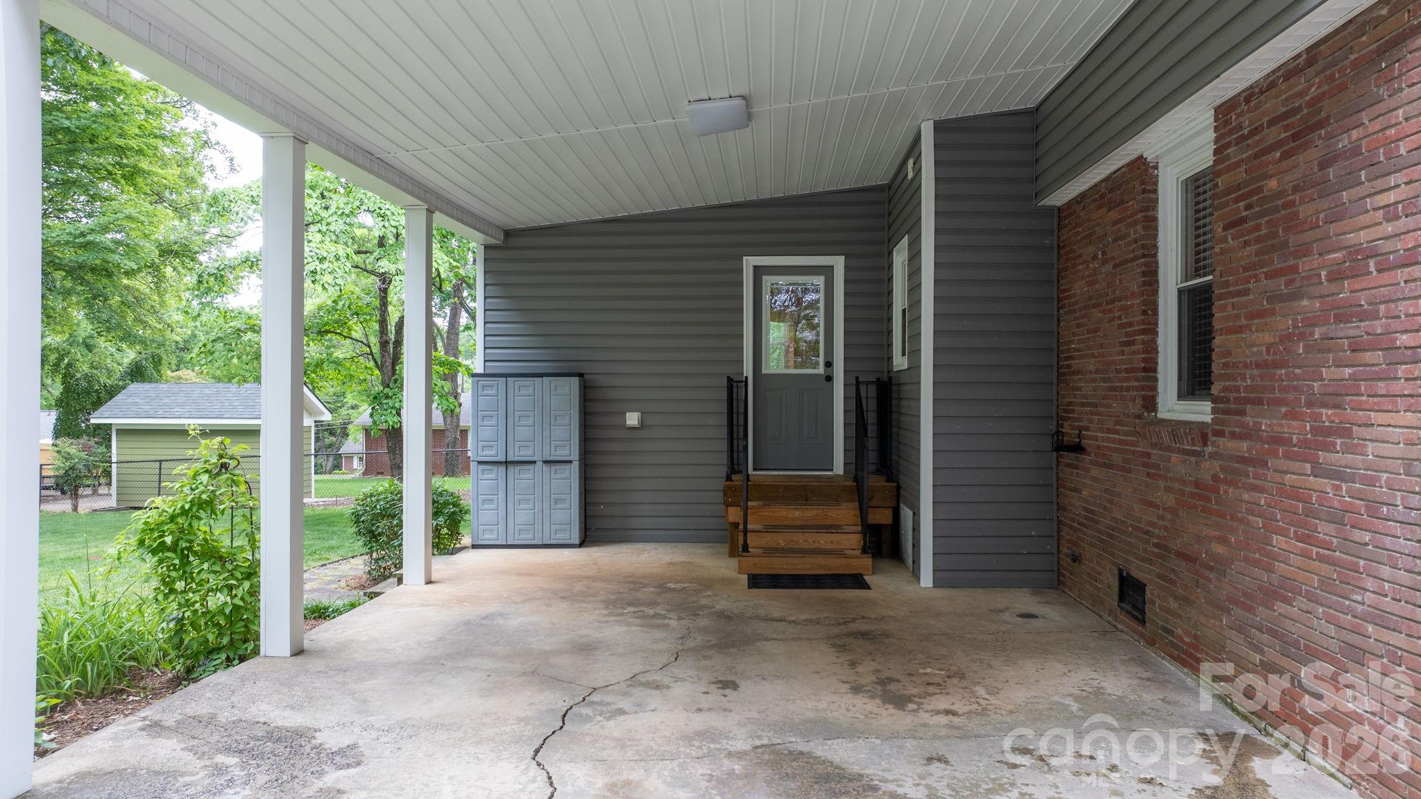 508 2nd Avenue NE — Conover