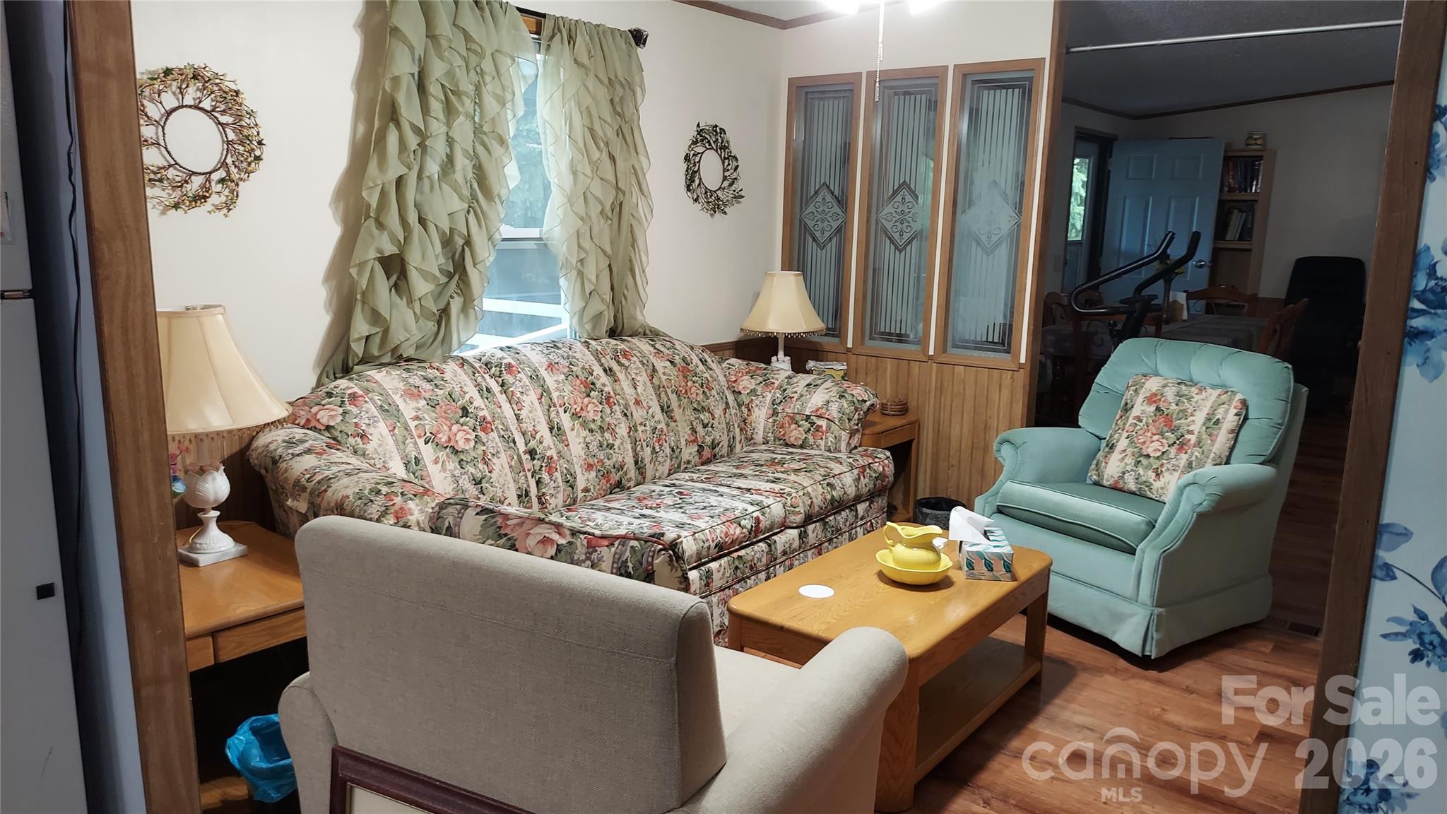 46 Larkspur Lane — Canton