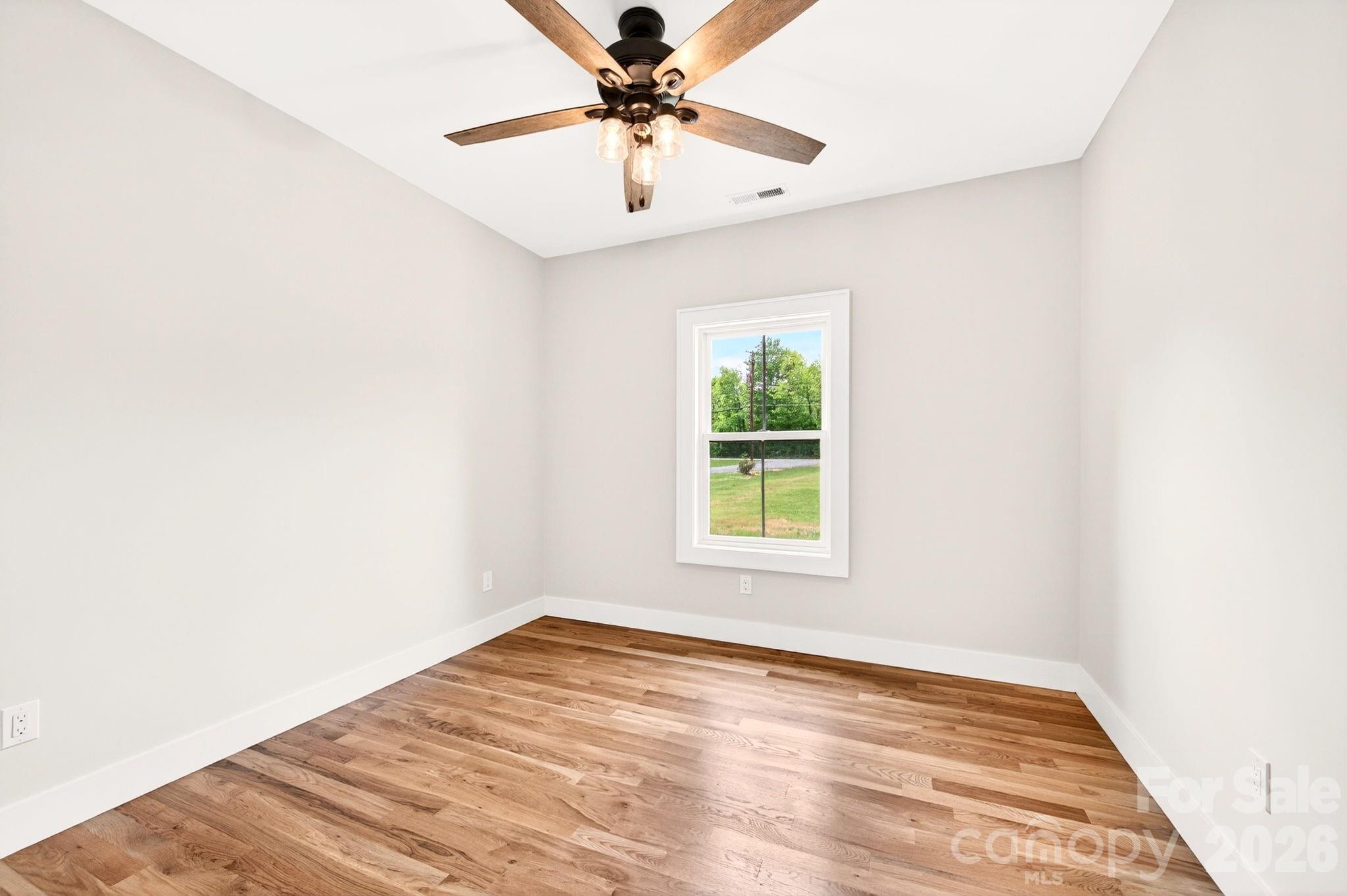 34 Old Souther Road — Mills River