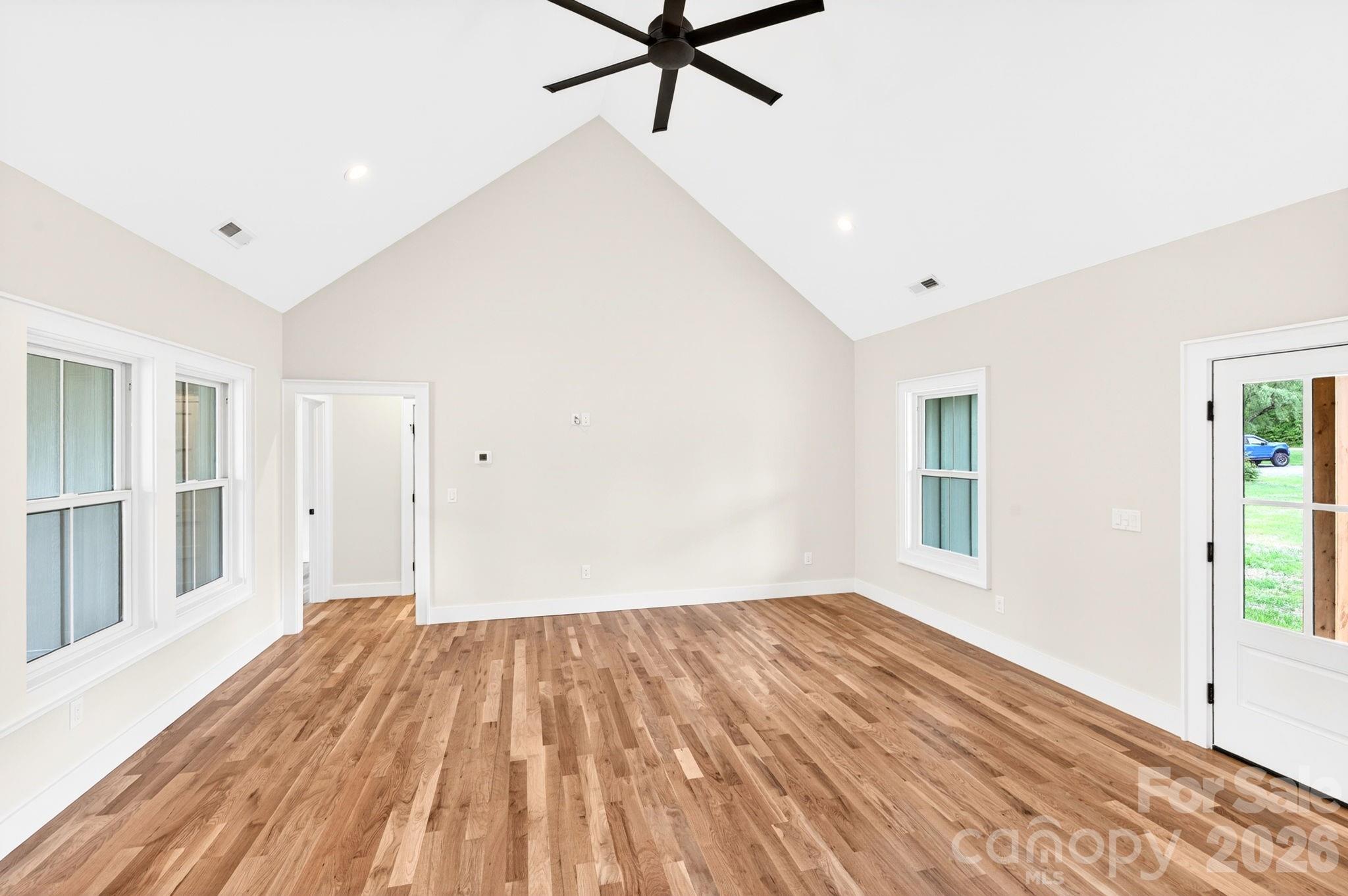 34 Old Souther Road — Mills River