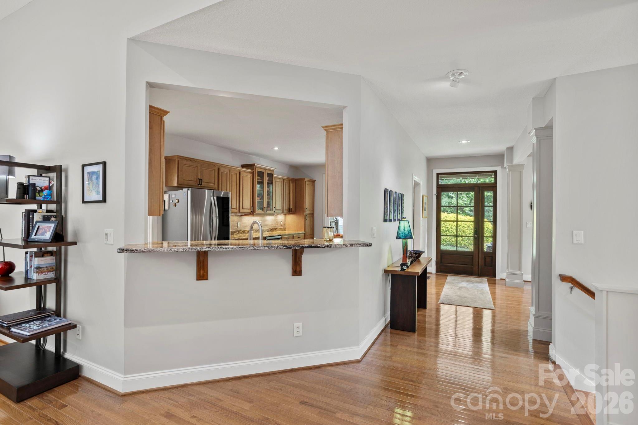 547 Pinnacle Peak Lane — Flat Rock
