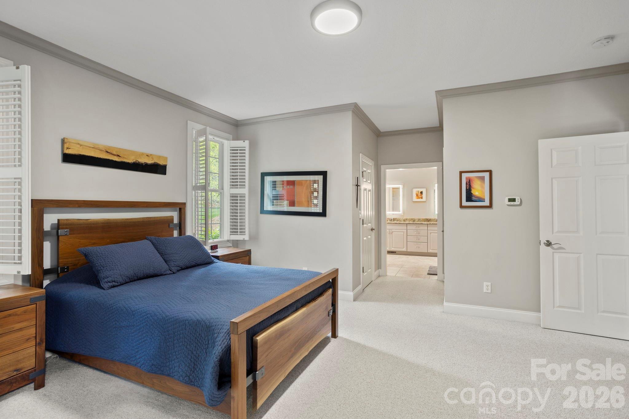 547 Pinnacle Peak Lane — Flat Rock