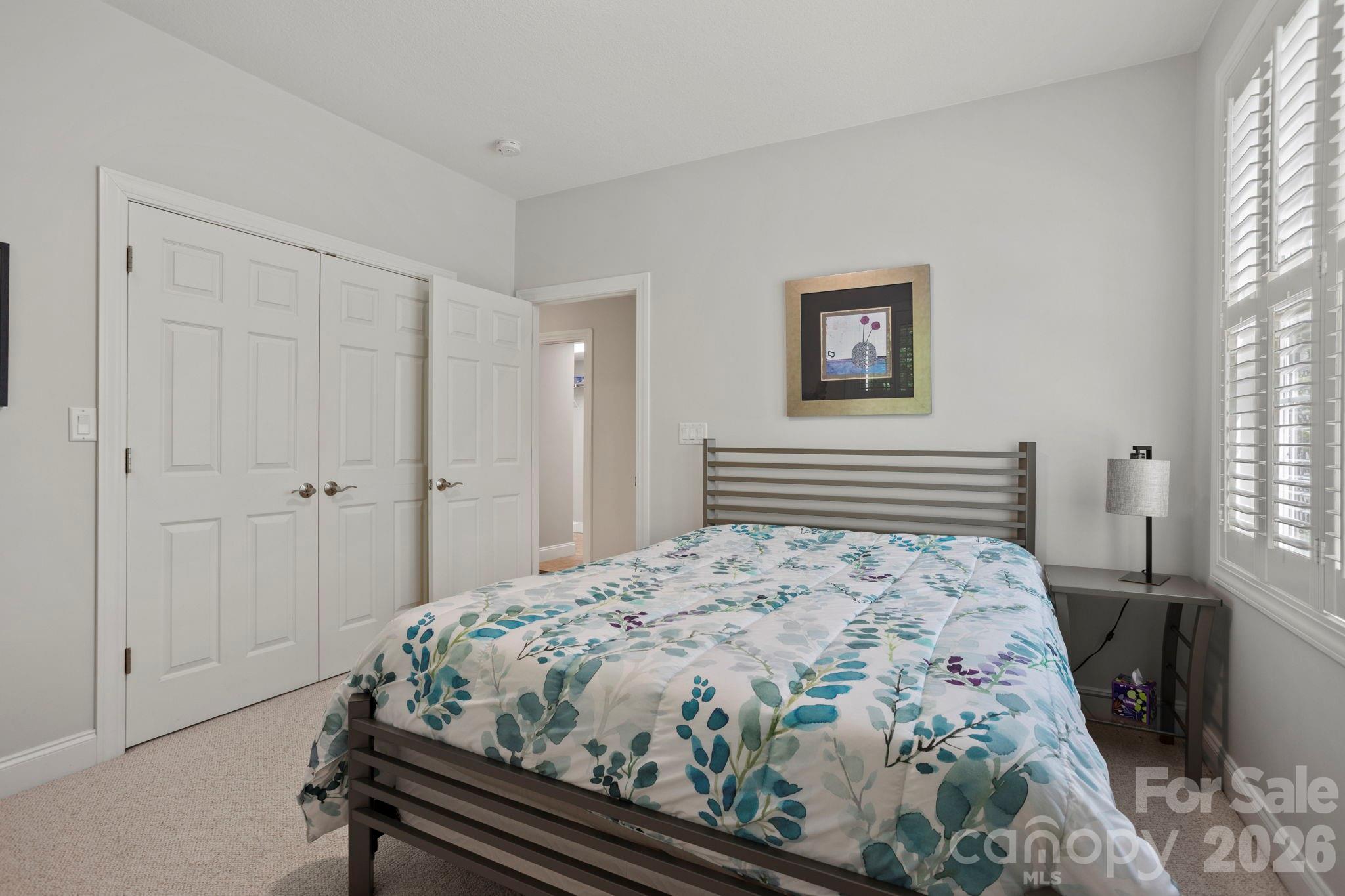 547 Pinnacle Peak Lane — Flat Rock