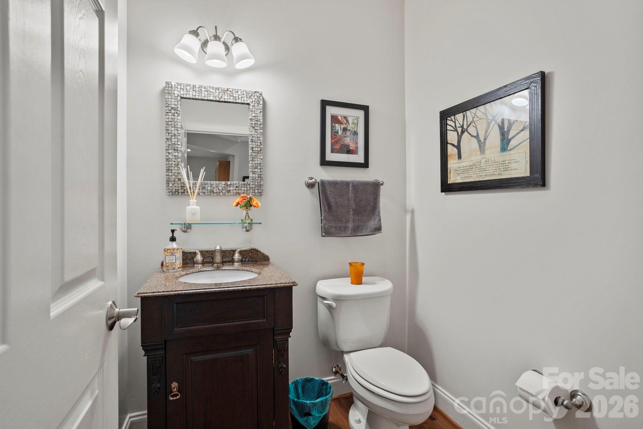 547 Pinnacle Peak Lane — Flat Rock