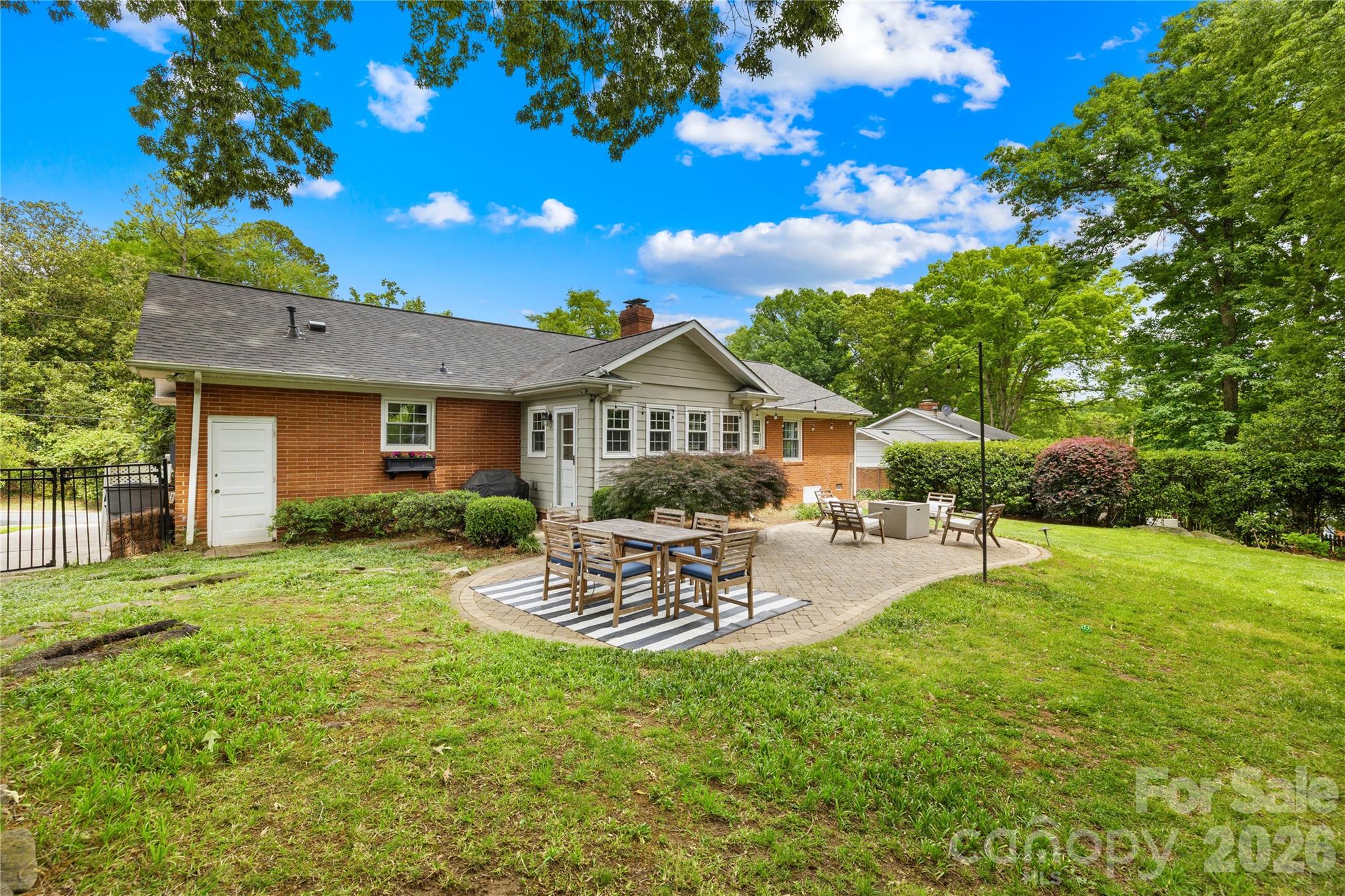 2310 Rocky Knoll Drive — Charlotte