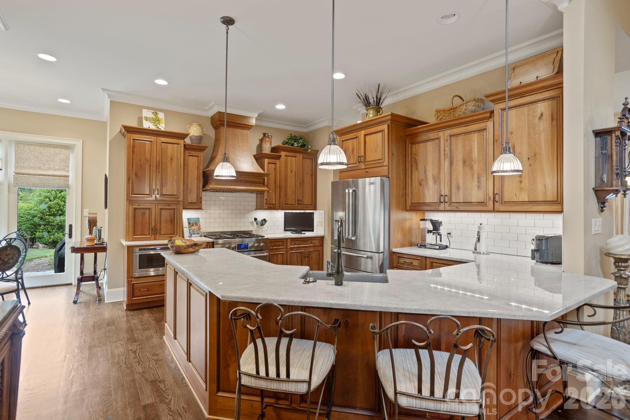 390 Shipman Parkway — Flat Rock
