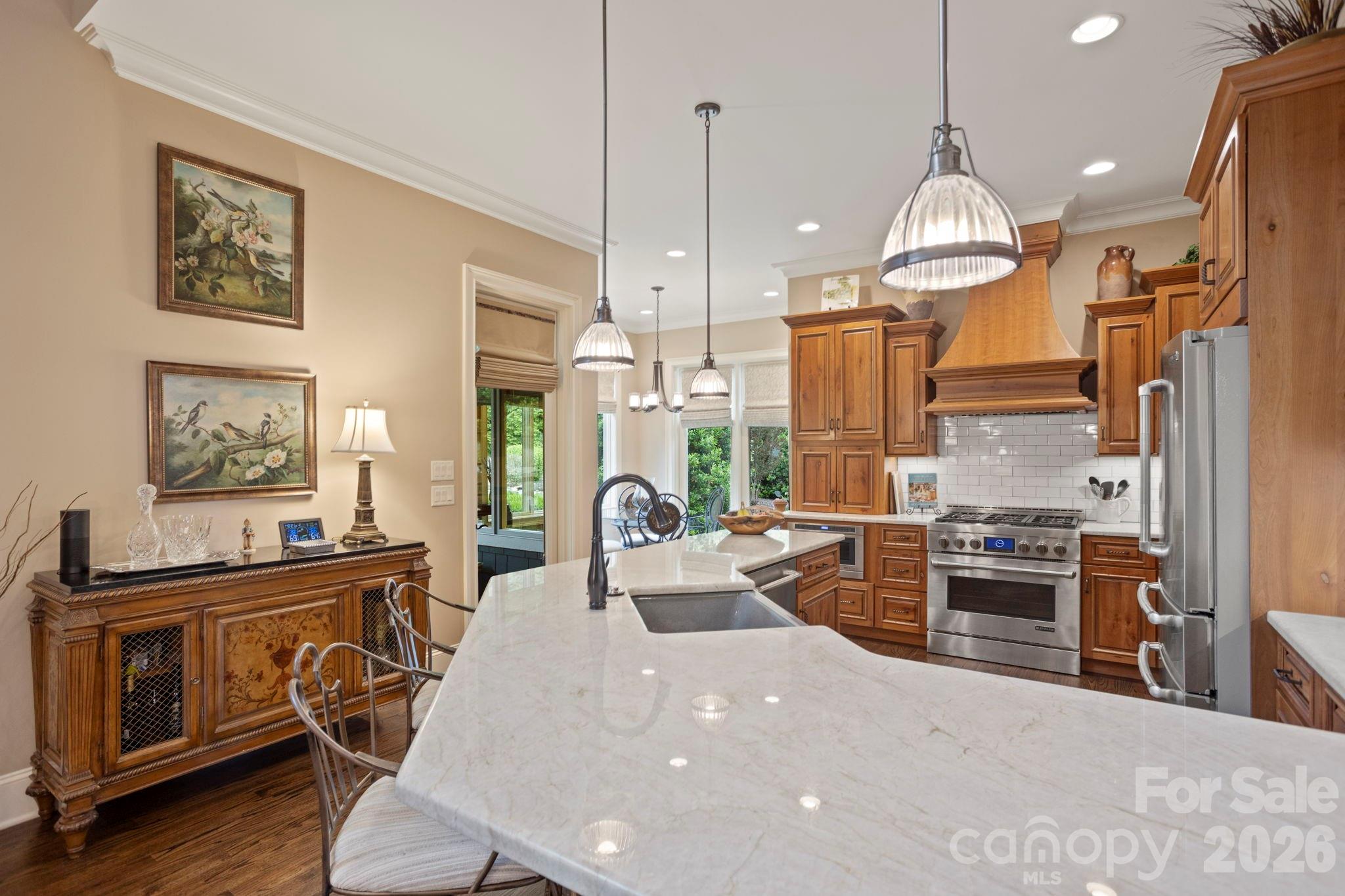 390 Shipman Parkway — Flat Rock