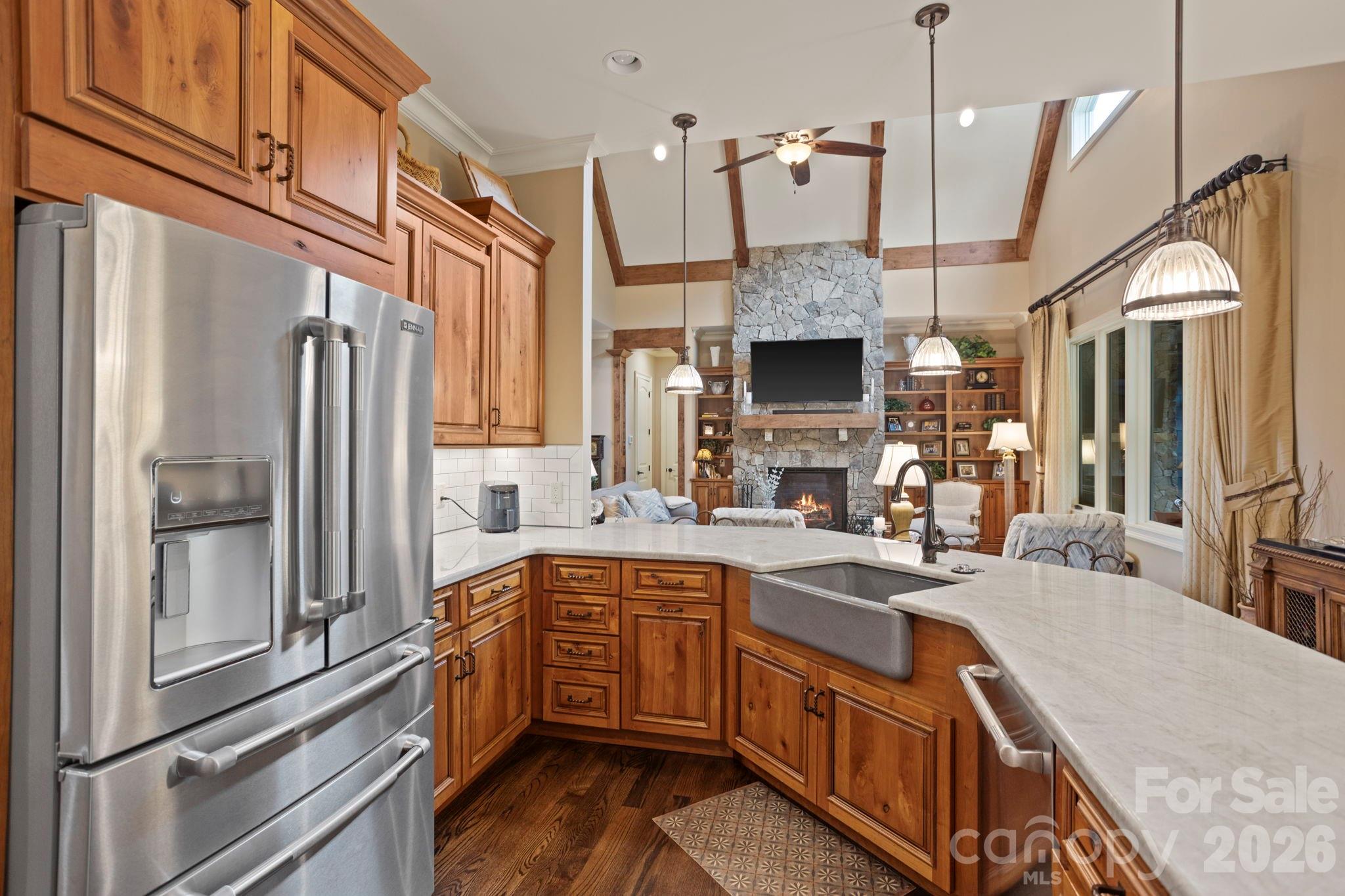 390 Shipman Parkway — Flat Rock