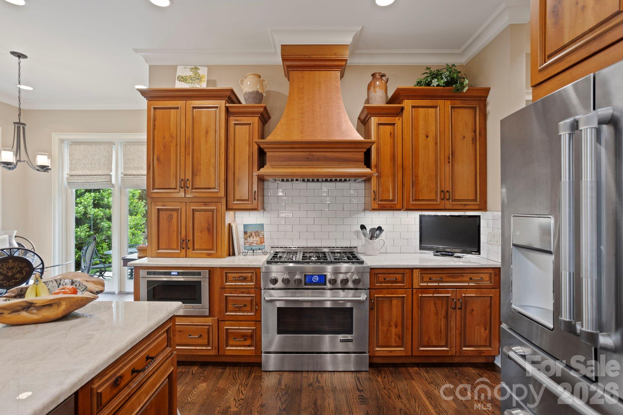 390 Shipman Parkway — Flat Rock