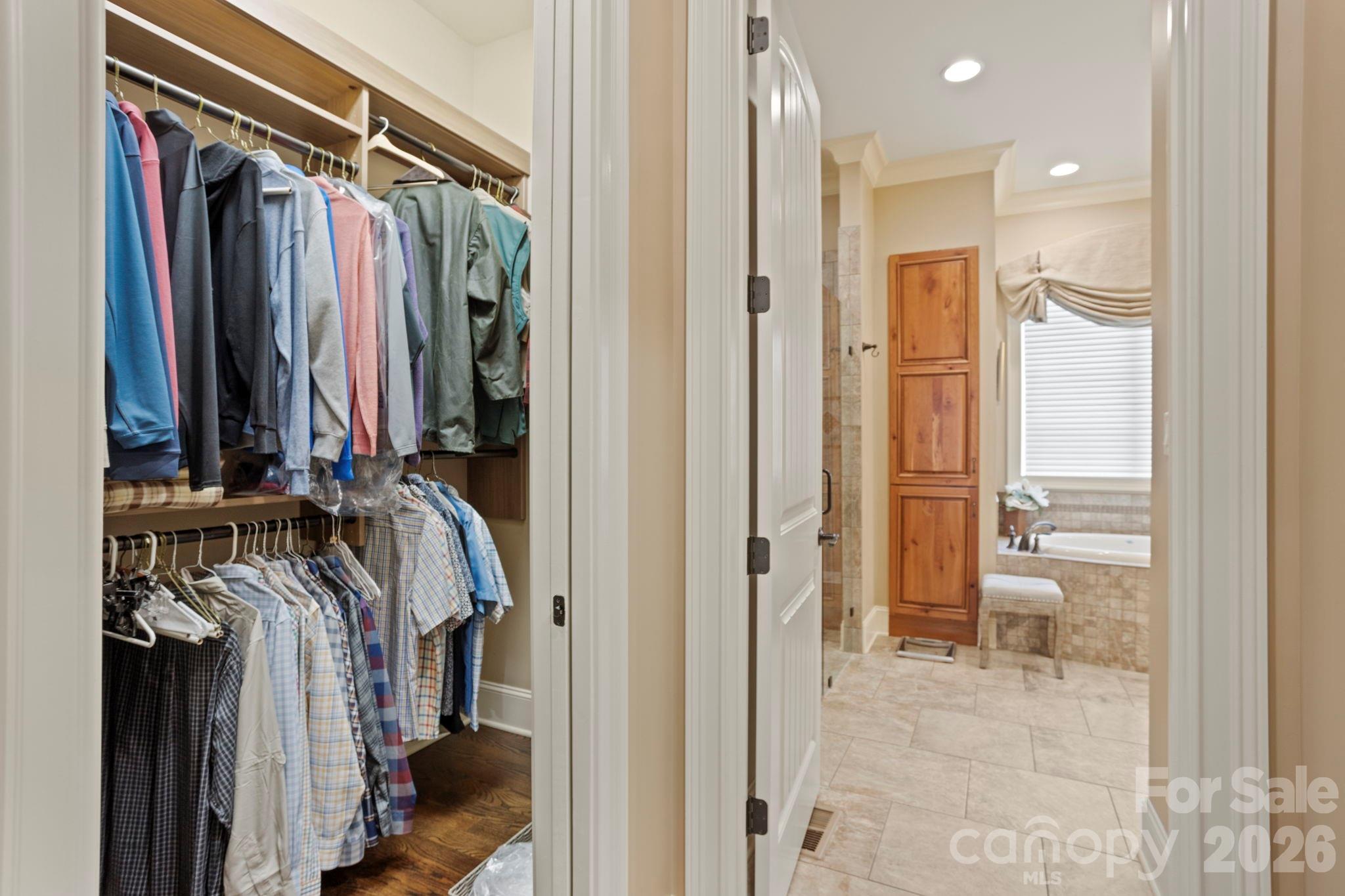 390 Shipman Parkway — Flat Rock
