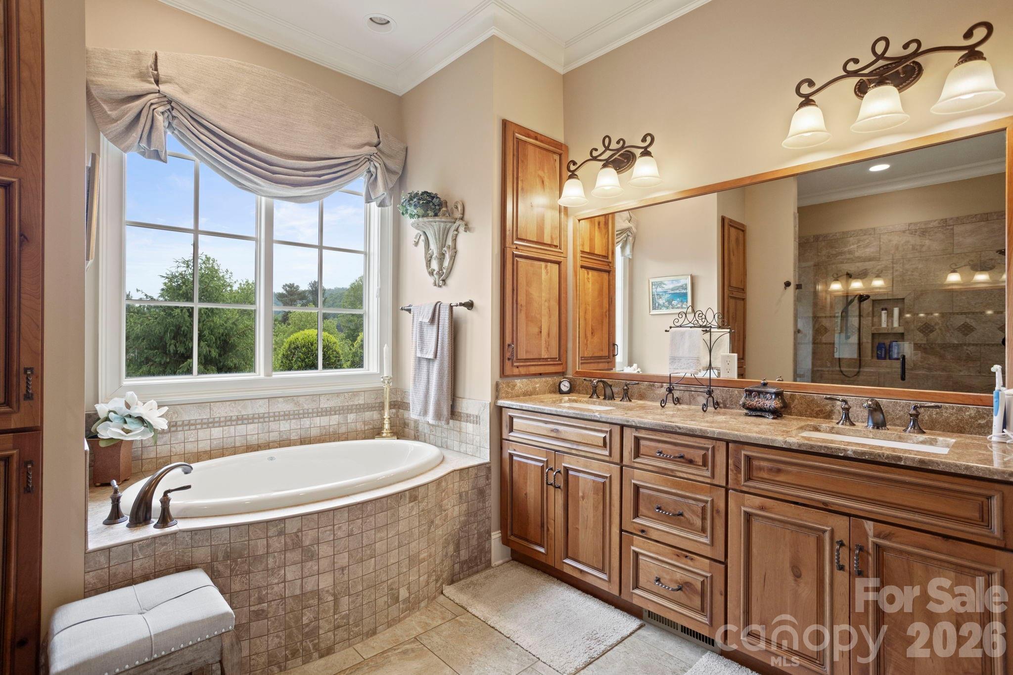 390 Shipman Parkway — Flat Rock