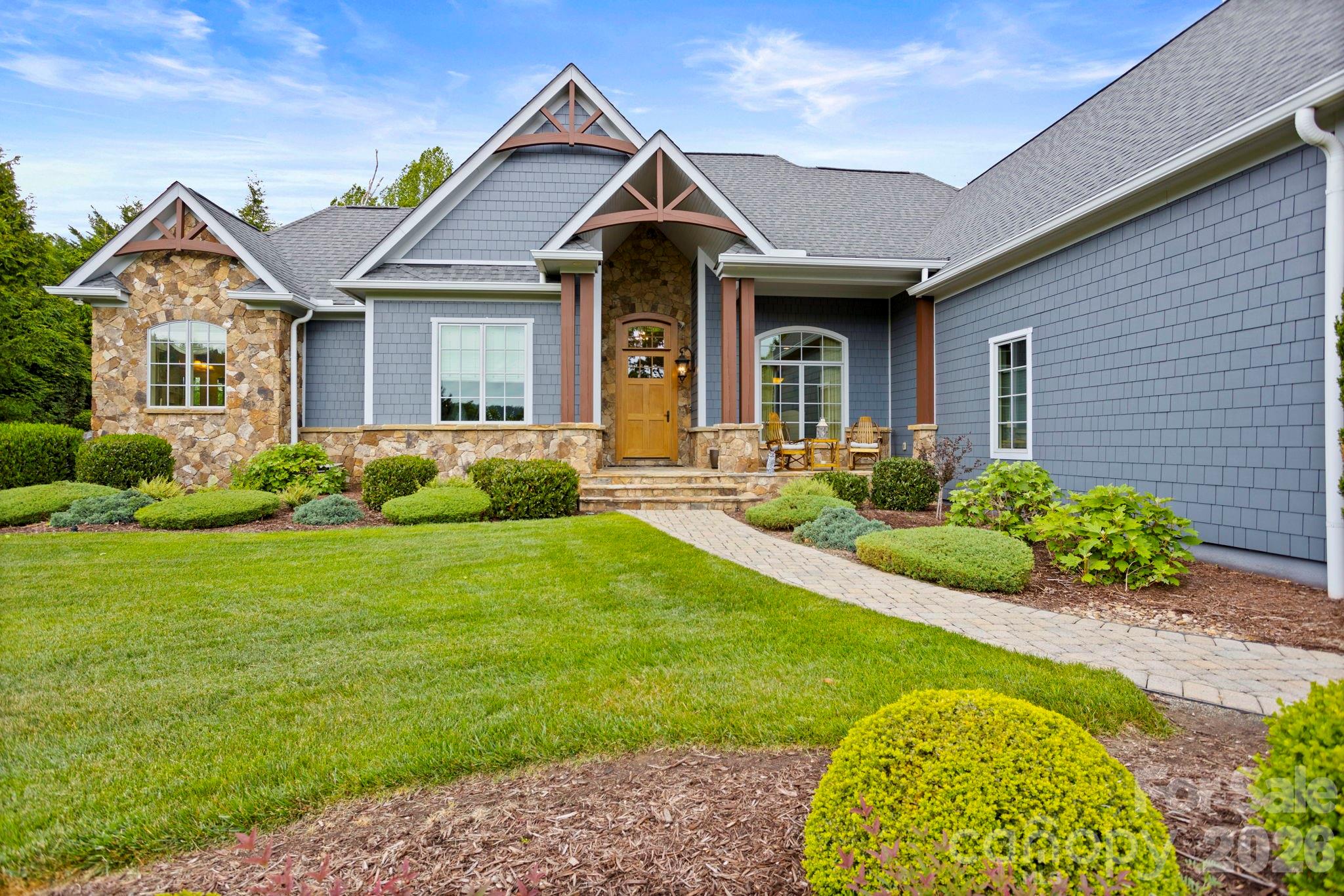 390 Shipman Parkway — Flat Rock