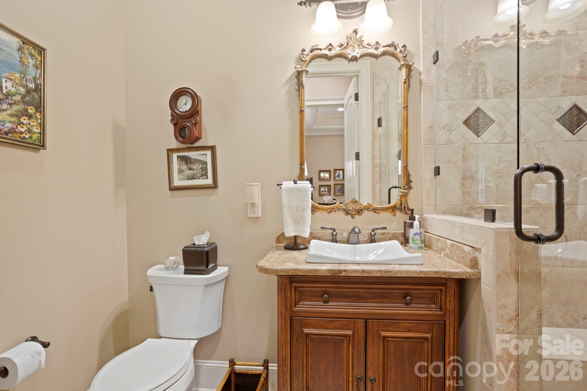 390 Shipman Parkway — Flat Rock