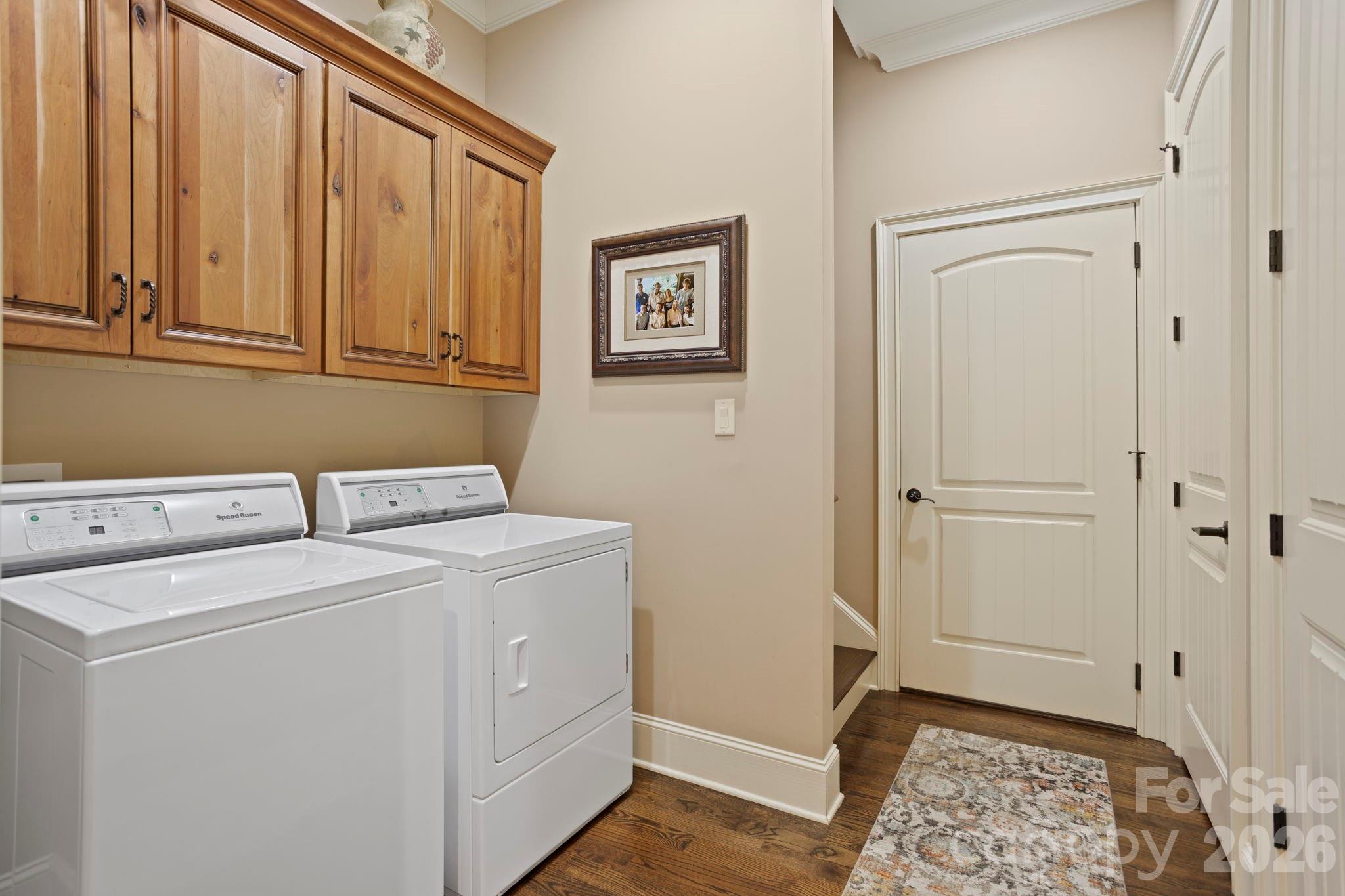 390 Shipman Parkway — Flat Rock