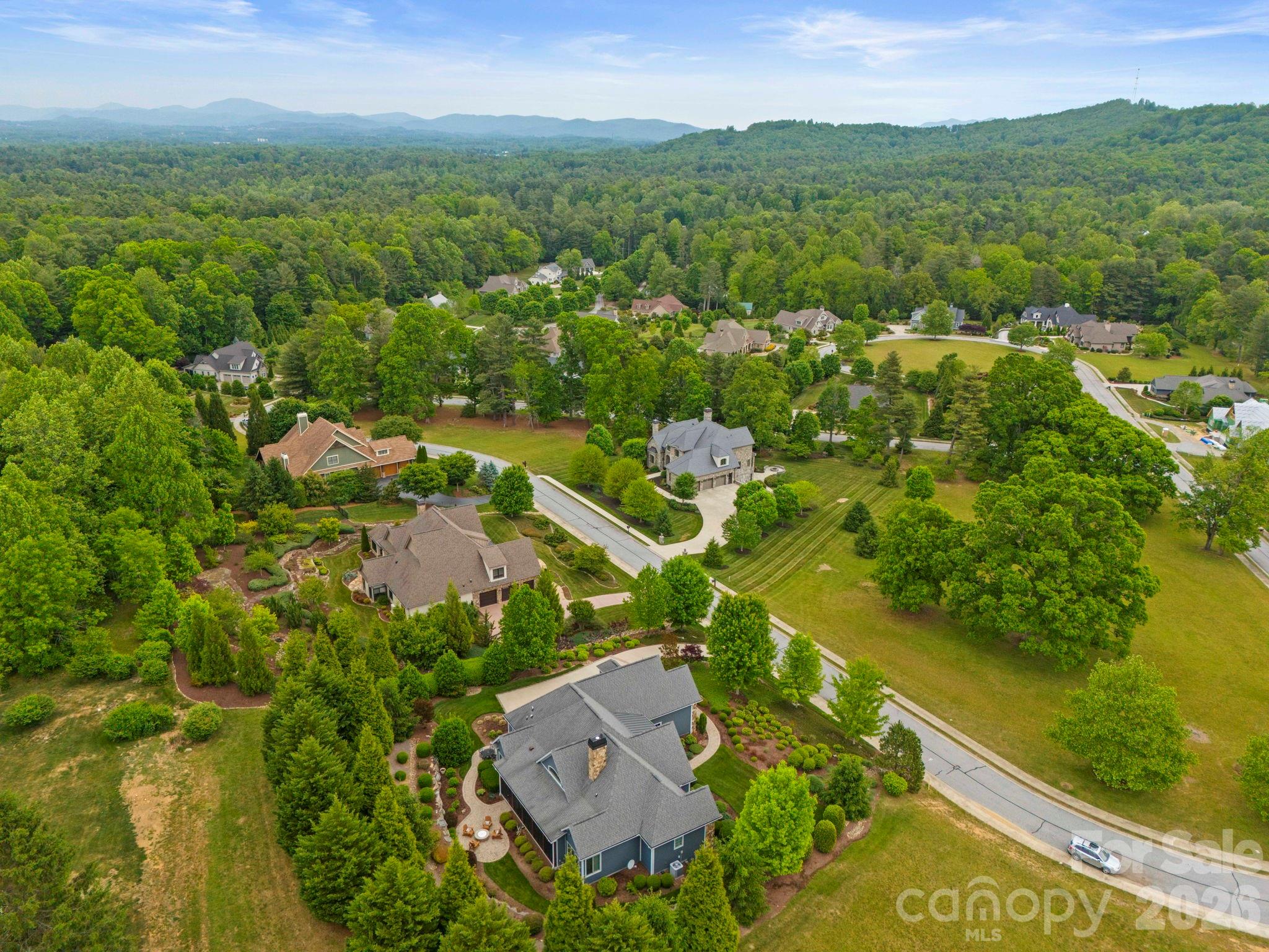 390 Shipman Parkway — Flat Rock