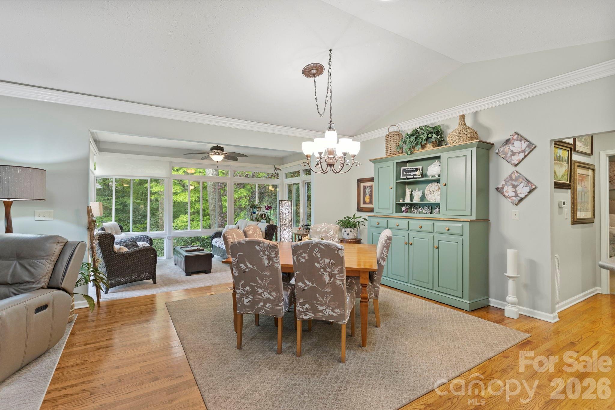 69 Old Pasture Way — Hendersonville