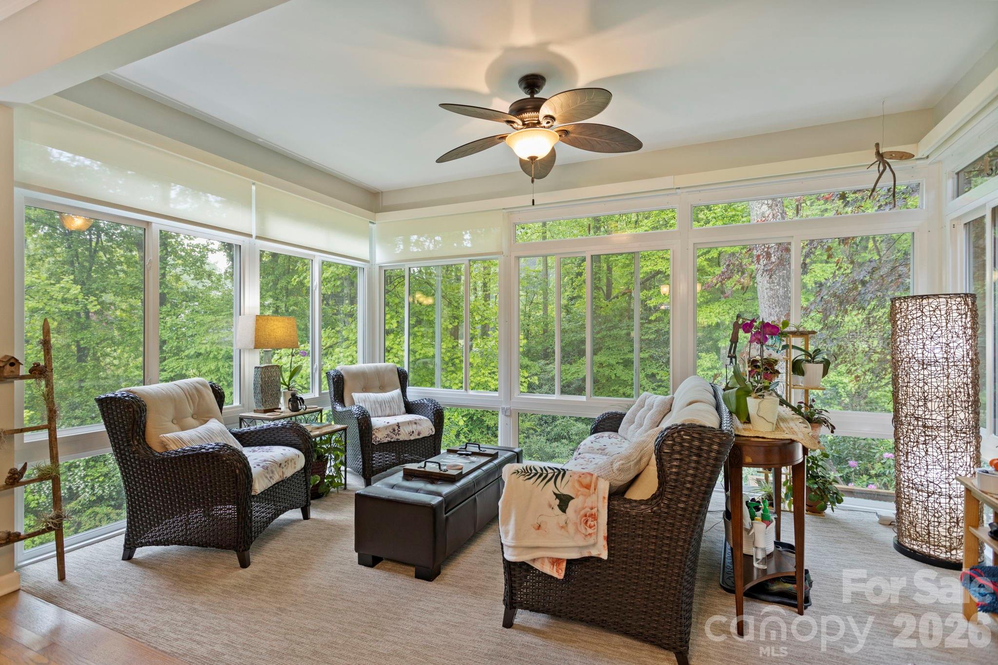 69 Old Pasture Way — Hendersonville