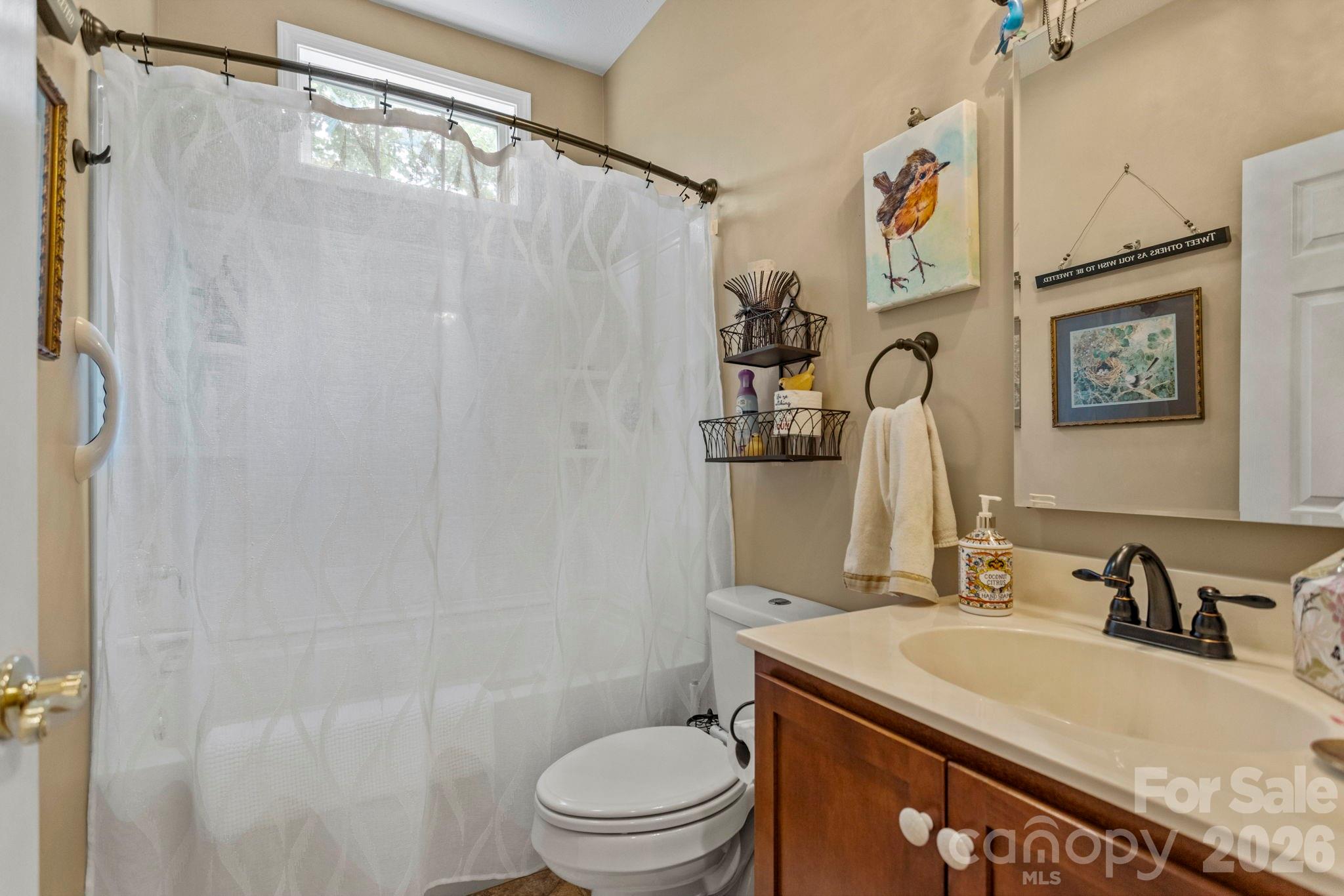 69 Old Pasture Way — Hendersonville