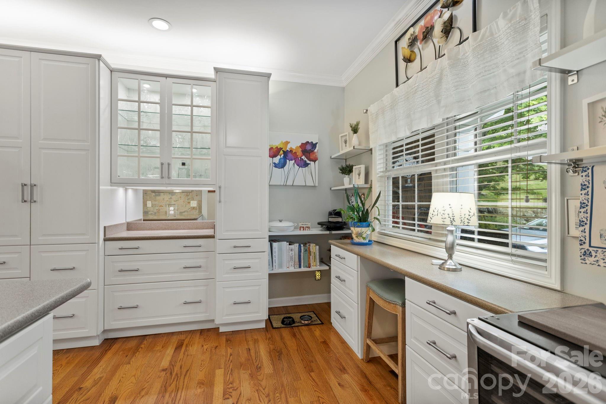 69 Old Pasture Way — Hendersonville