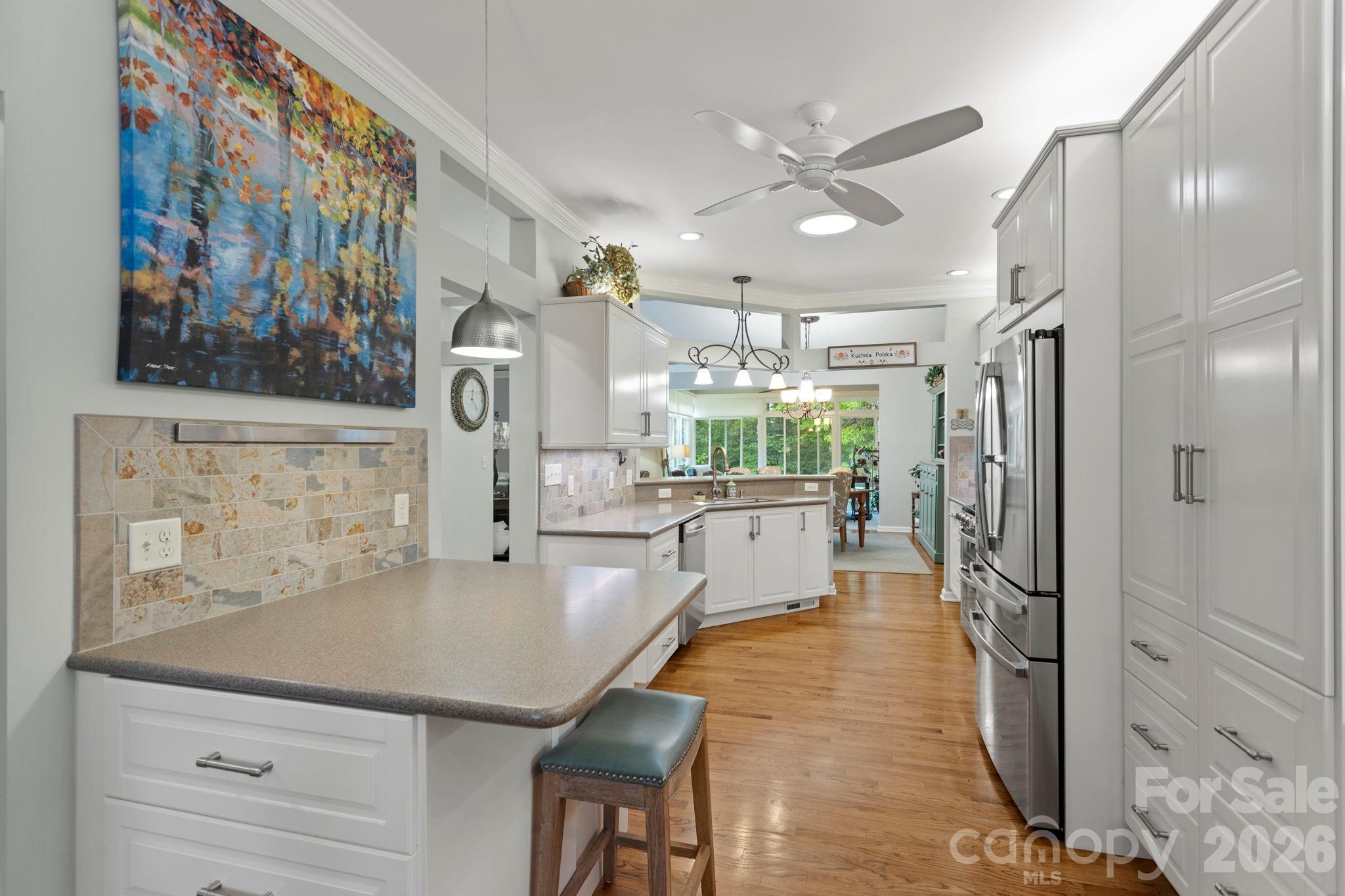69 Old Pasture Way — Hendersonville