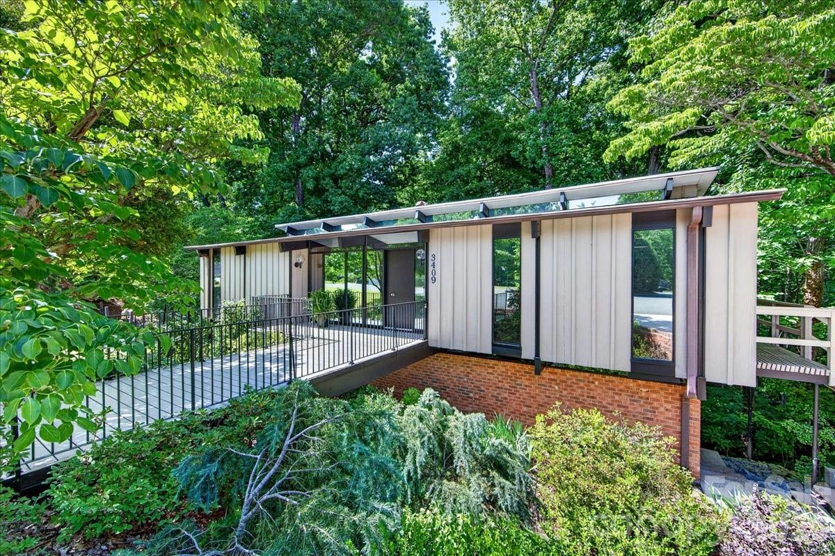 3409 Knob Hill Court — Charlotte