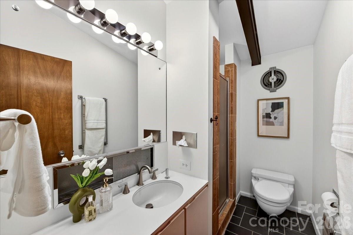 3409 Knob Hill Court — Charlotte