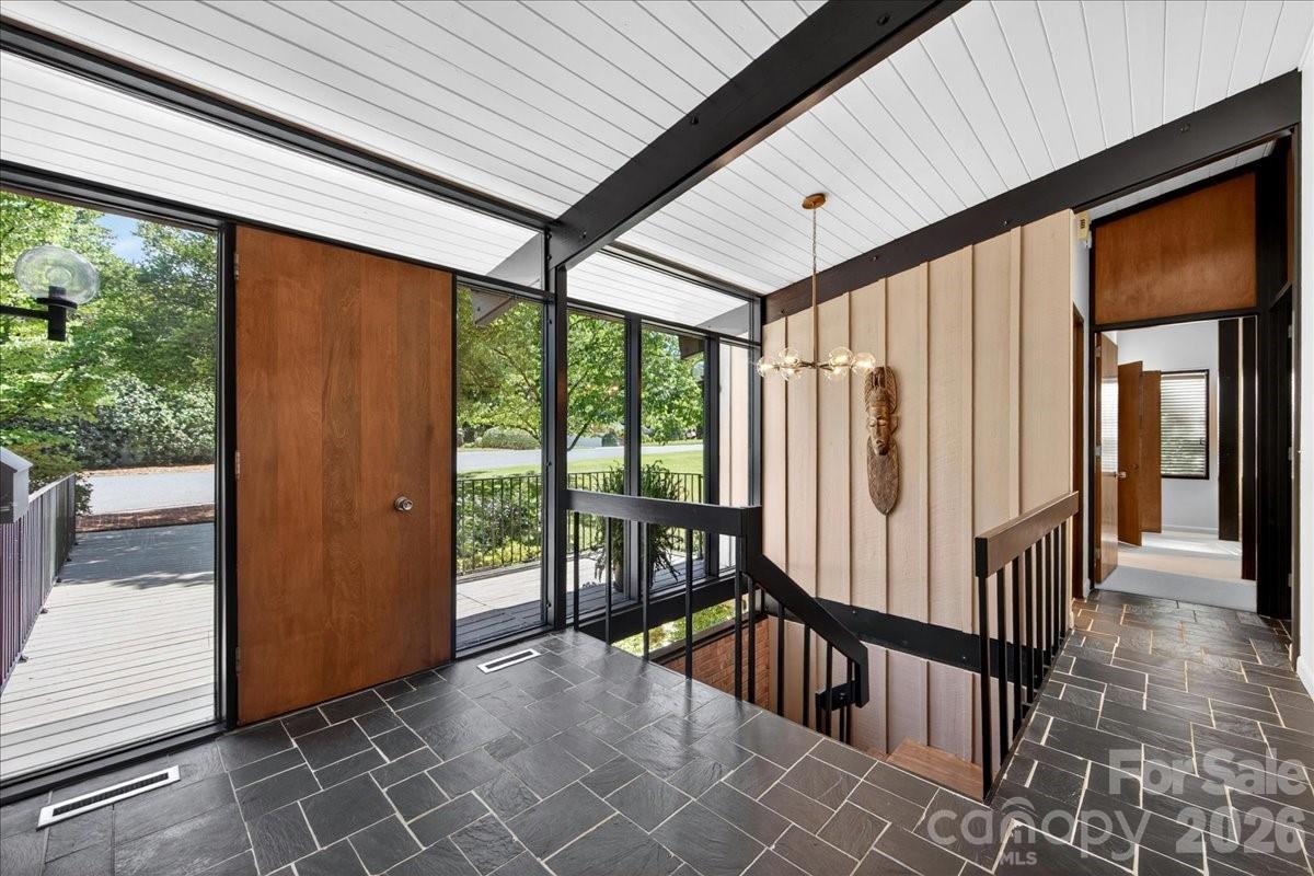 3409 Knob Hill Court — Charlotte