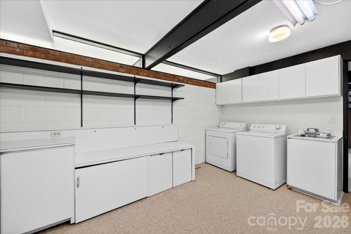 3409 Knob Hill Court — Charlotte