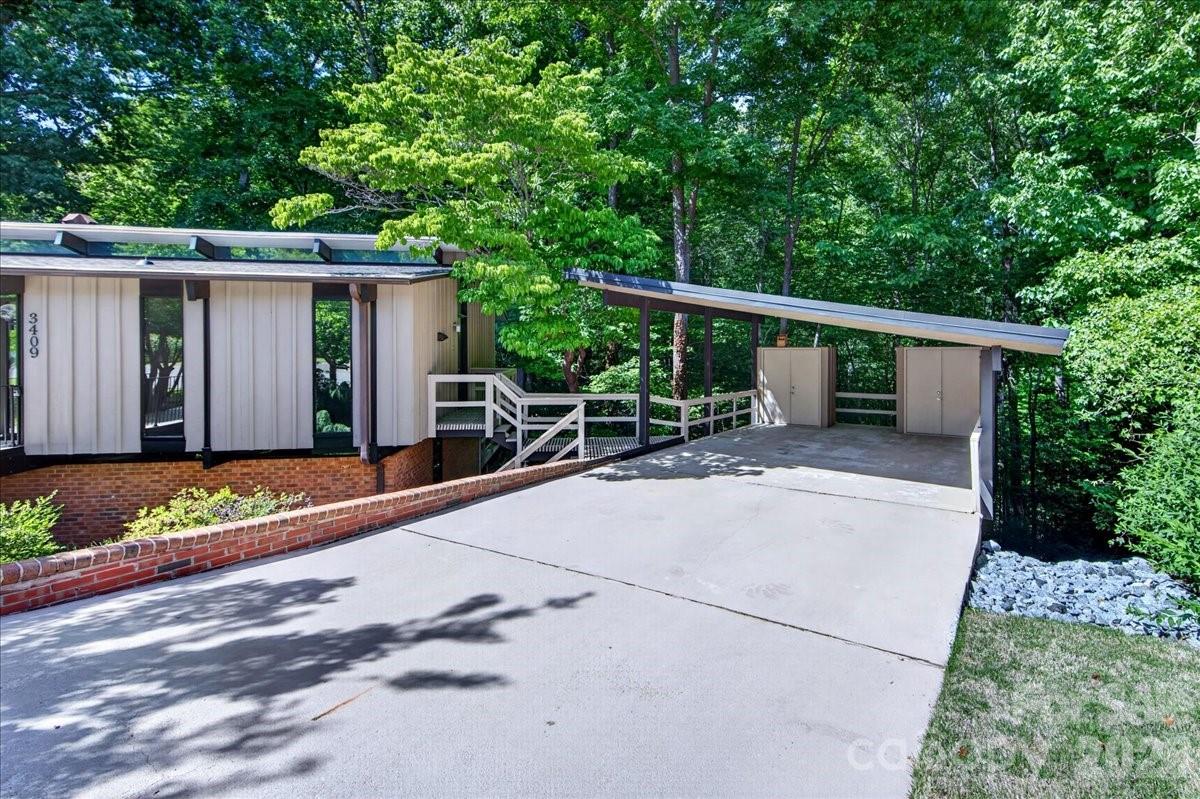 3409 Knob Hill Court — Charlotte