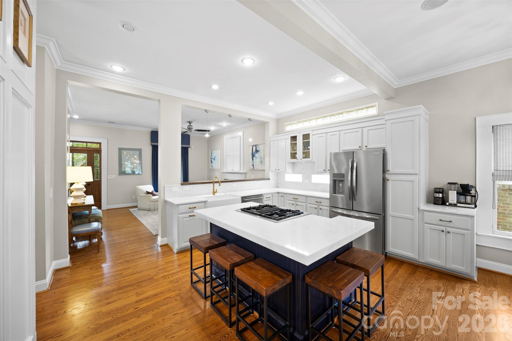 2305 Shenandoah Avenue — Charlotte