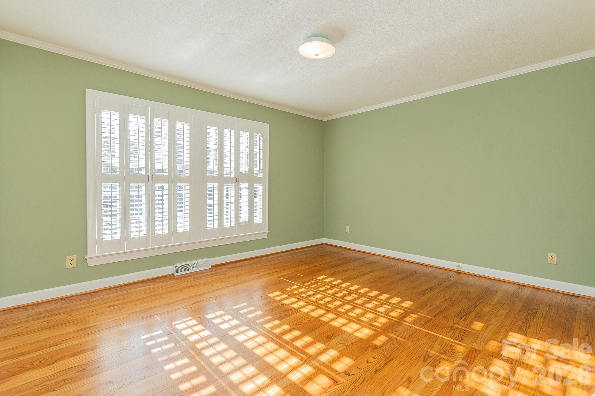 905 Kildee Drive — Lexington
