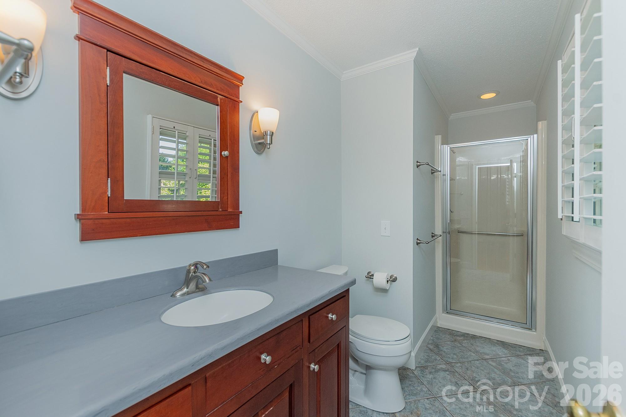 905 Kildee Drive — Lexington