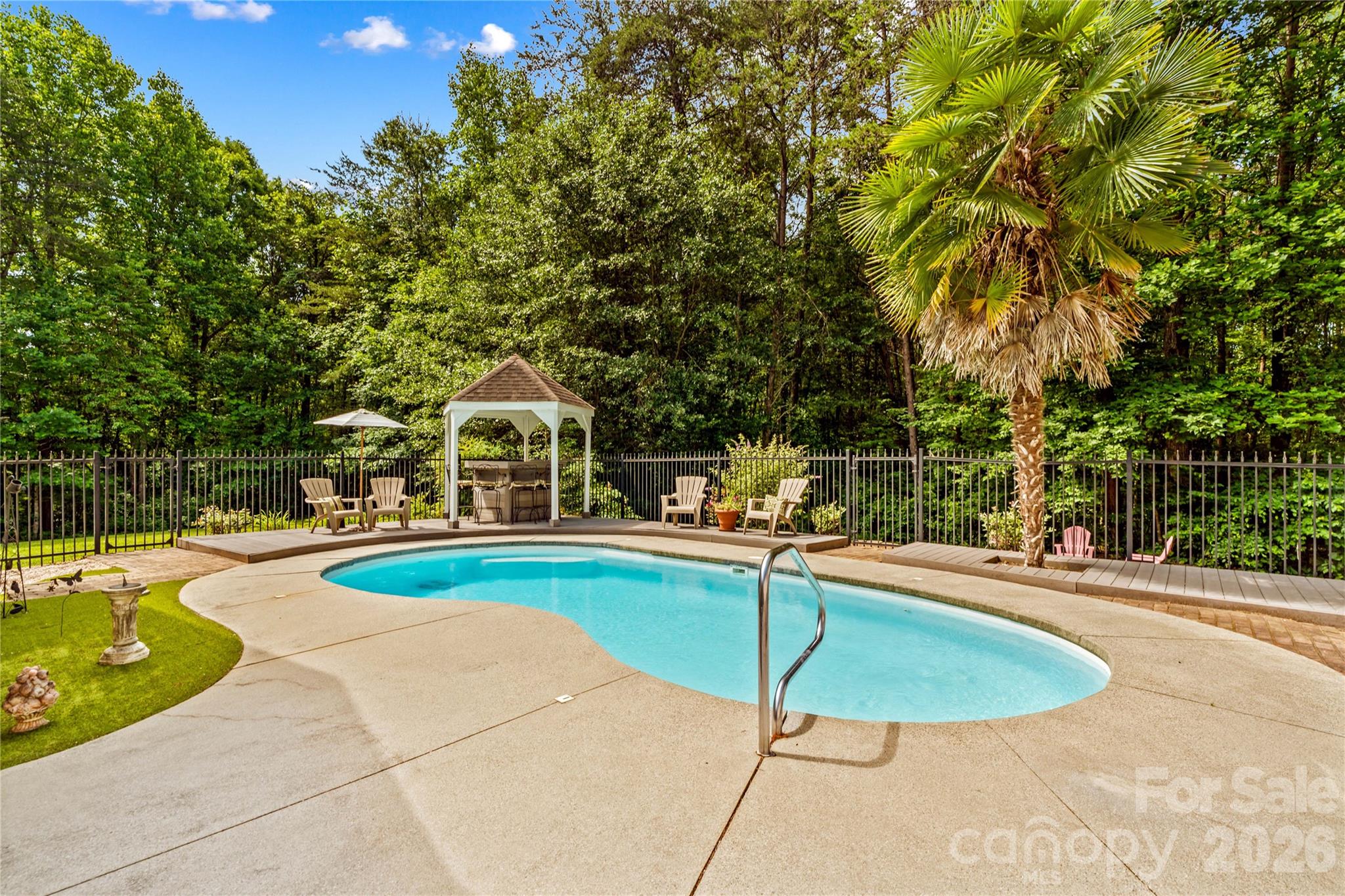 1629 Parkside Drive — Catawba