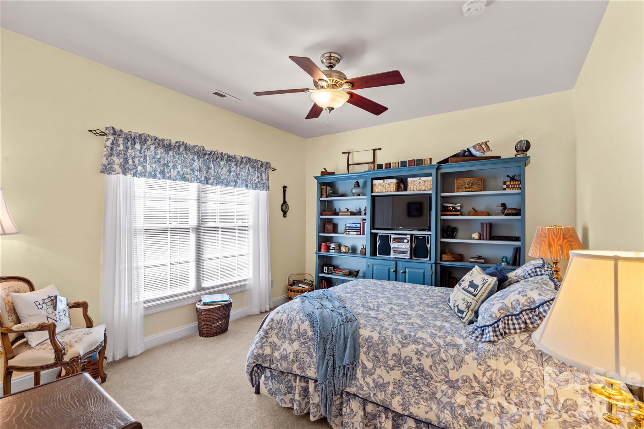 1629 Parkside Drive — Catawba