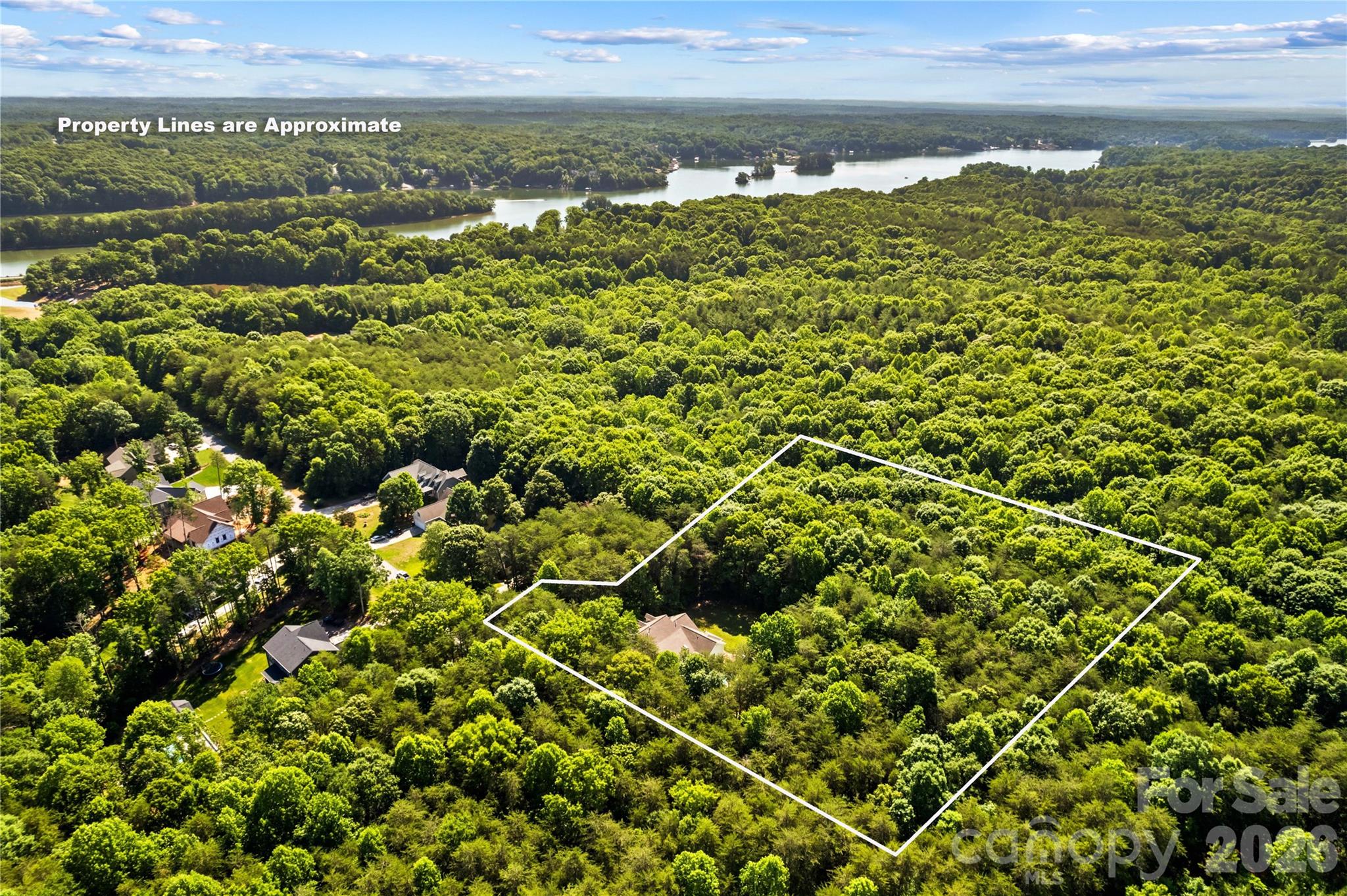 1629 Parkside Drive — Catawba