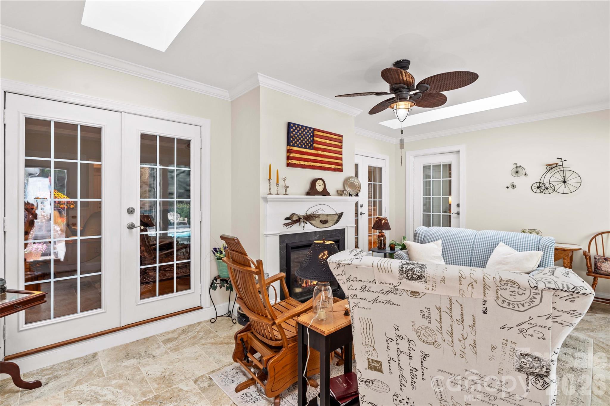1629 Parkside Drive — Catawba