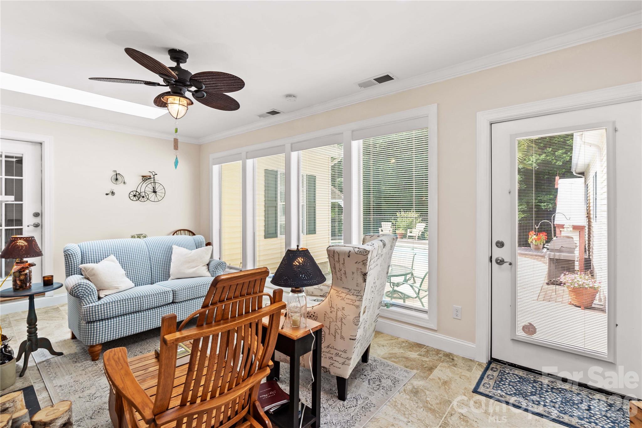 1629 Parkside Drive — Catawba
